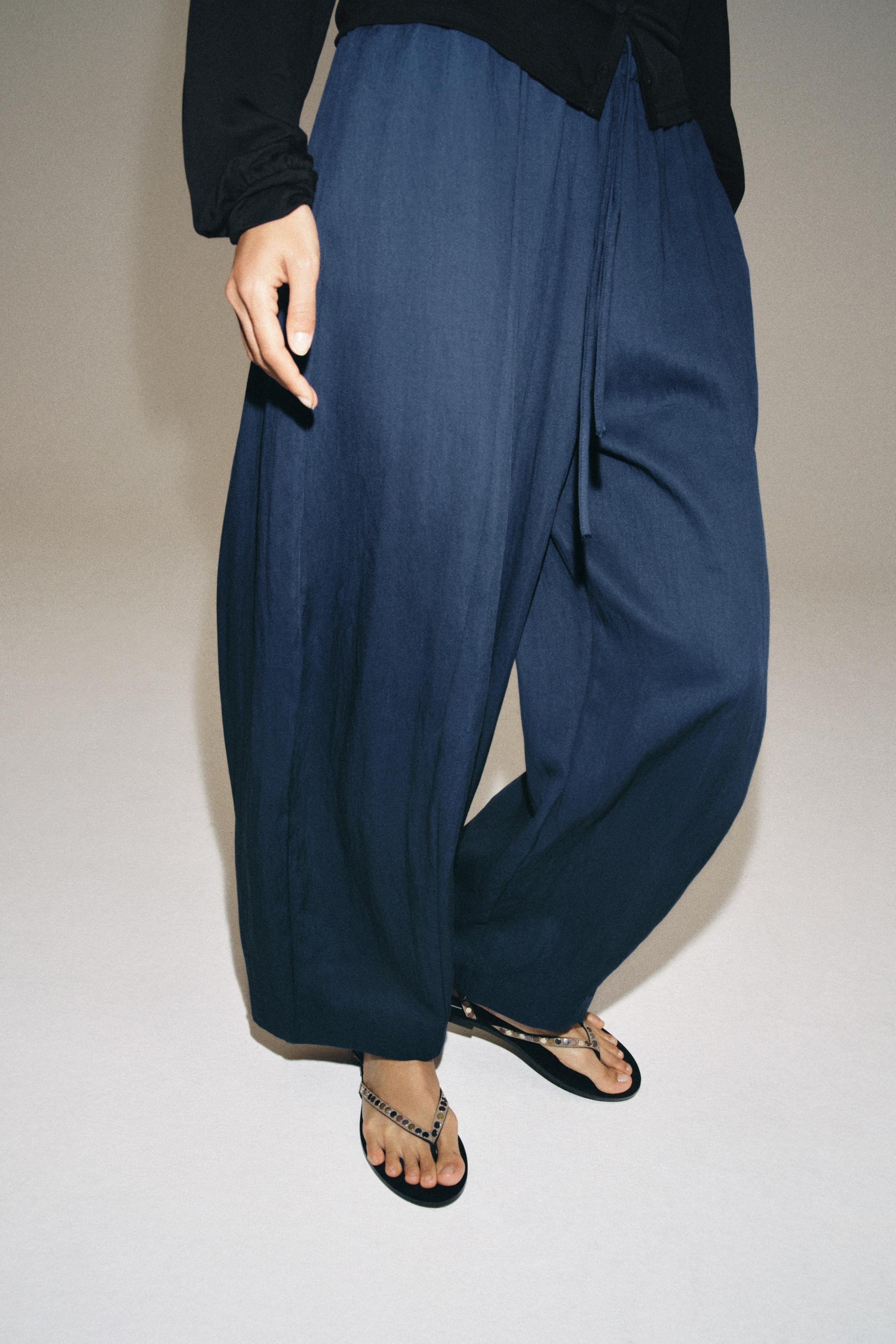 ZW COLLECTION BARREL TROUSERS | Zara UK