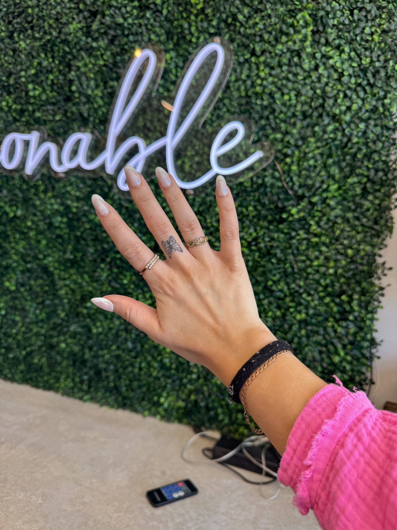 Favorite press ons 💅🏼

#LTKStyleTip #LTKSeasonal #LTKGiftGuide