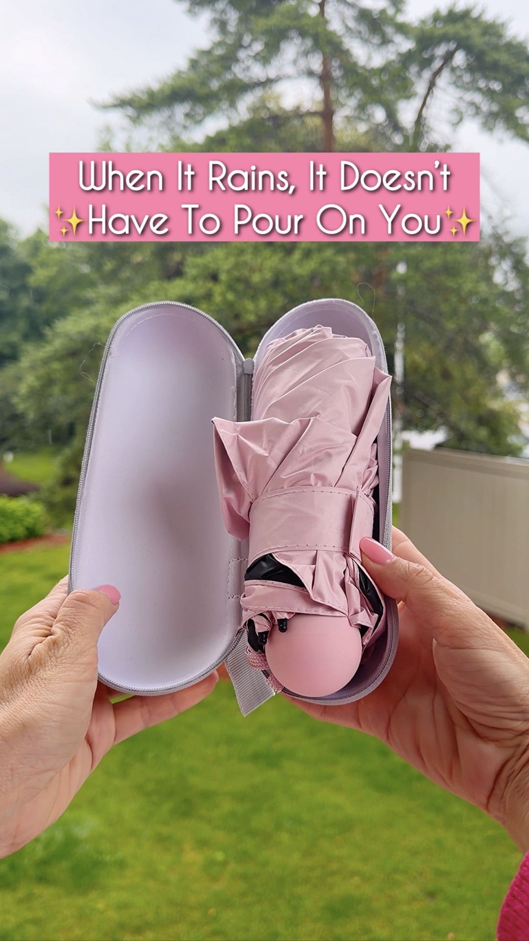 The compact umbrella I didn’t know I needed.
Palm‑sized, purse‑friendly, and perfect for travel or unexpected rain.
Linked for you in my LTK.

#LTKHome #LTKSaleAlert #LTKTravel