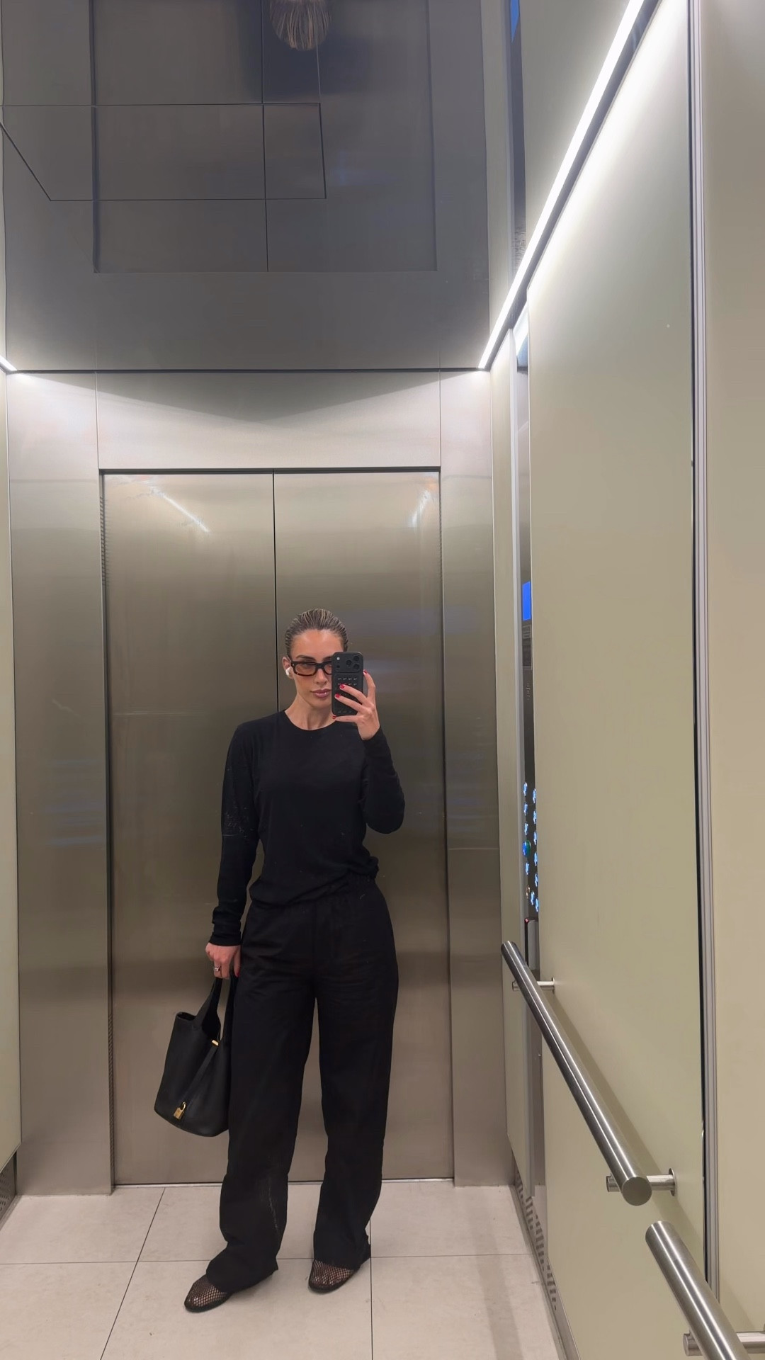 Wearing size s in both pieces for red 

#LTKootd #LTKgrwm #LTKdayinmylife