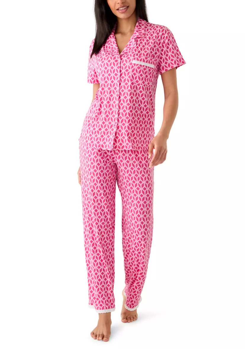 Women's Short Sleeve Cropped Notch Pant Set | Belk