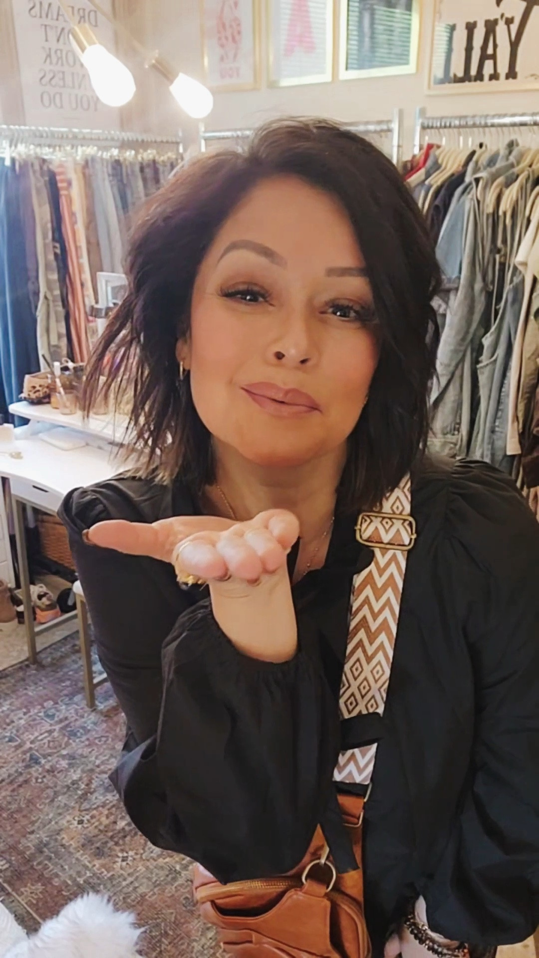 Casual fall outfit. Wearing a large in the pants. Soft denim. Wearing a small in the blouse. Shoes run tts

Barrel jeans
Fall outfit


#LTKStyleTip #LTKSaleAlert #LTKFindsUnder50