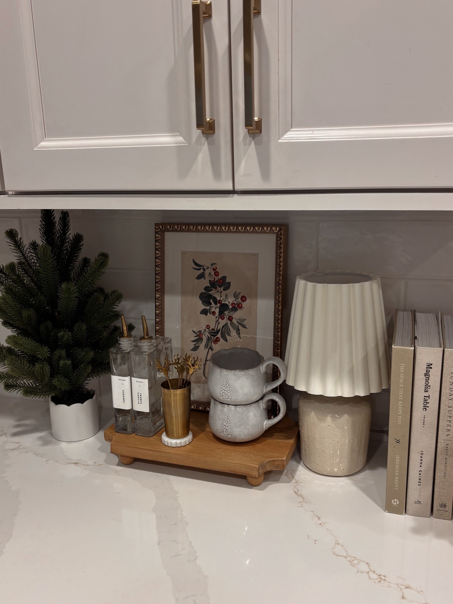 Holiday kitchen decor 🌲🤍 obsessed with this art from Target! Just got restocked! I have the large size in this pedestal!


#LTKHoliday #LTKHome #LTKFindsUnder50