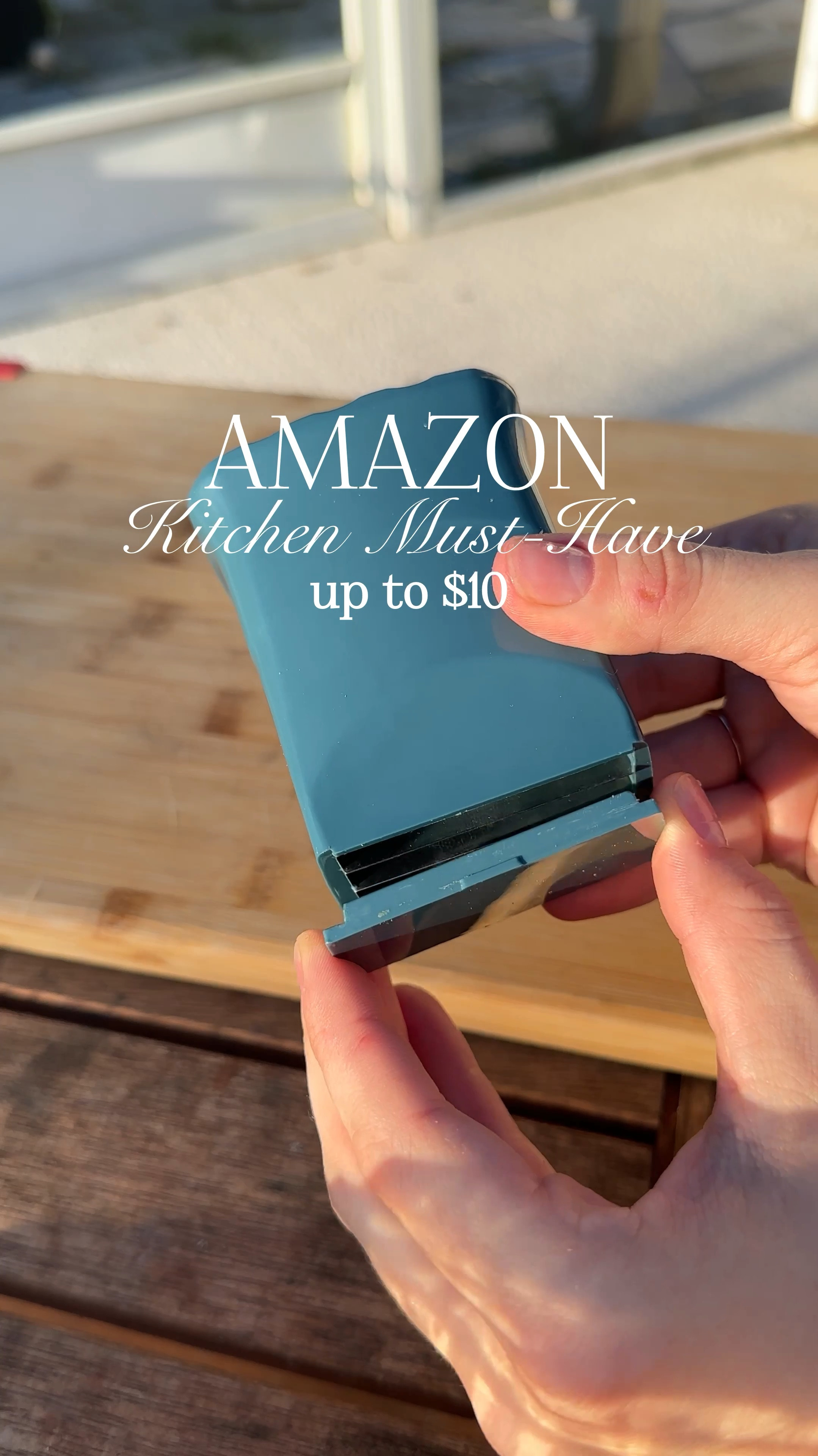 Scroll down to shop 🤩
This fruit slicer is a game-changer! 🍌🍓 It effortlessly slices strawberries, bananas, and more in seconds. Super sharp blades and compact design make it perfect for any kitchen or even on-the-go! 🌟 I love how easy it is to clean, too. Highly recommend! ✨

#LTKHome #LTKSaleAlert #LTKFindsUnder50