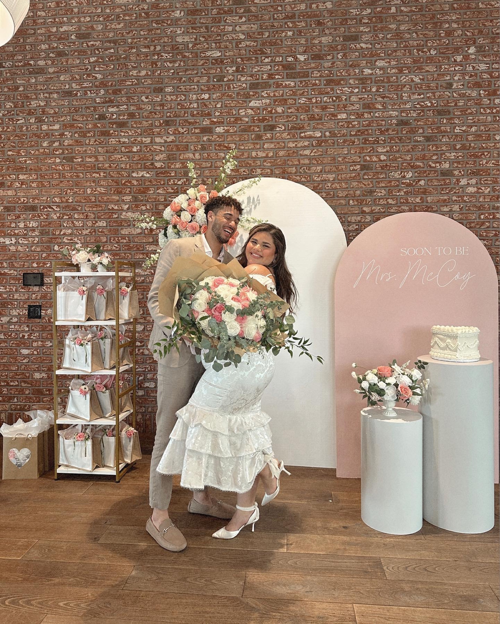 Bridal shower outfit 🤍👰🏼‍♀️✨ #Bridetobe