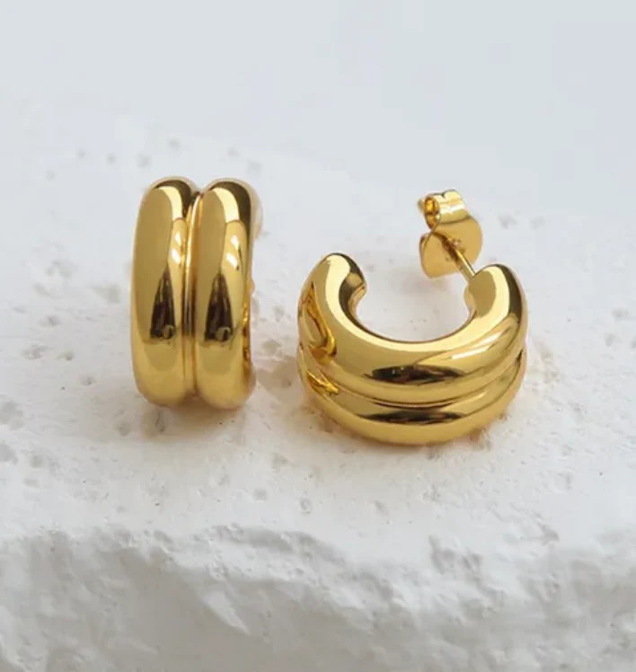 Golden Curve Huggies | Erin McDermott Jewelry
