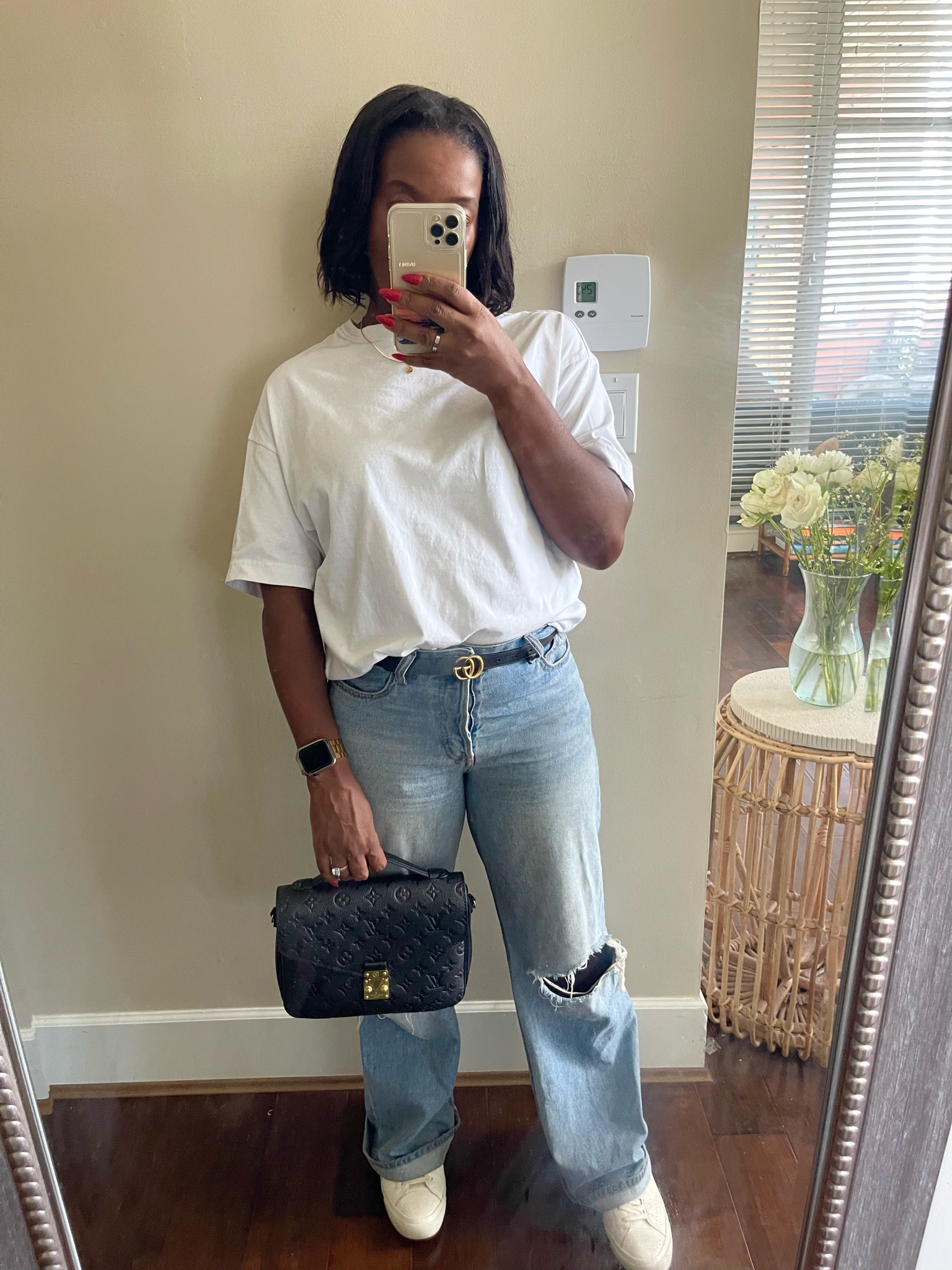 It’s a white tee and jeans kinda day 

#LTKU #LTKStyleTip