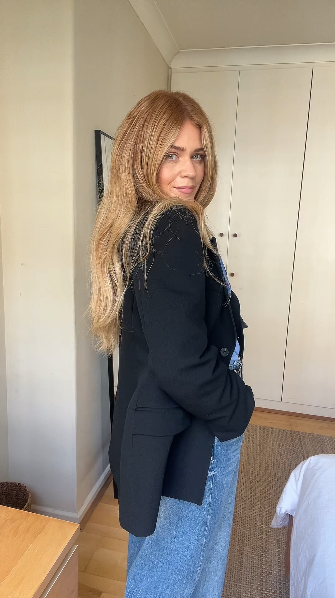 OOTD
Blazer, jeans, shoes - ZARA

#LTKmodest #LTKaustralia #LTKworkwear