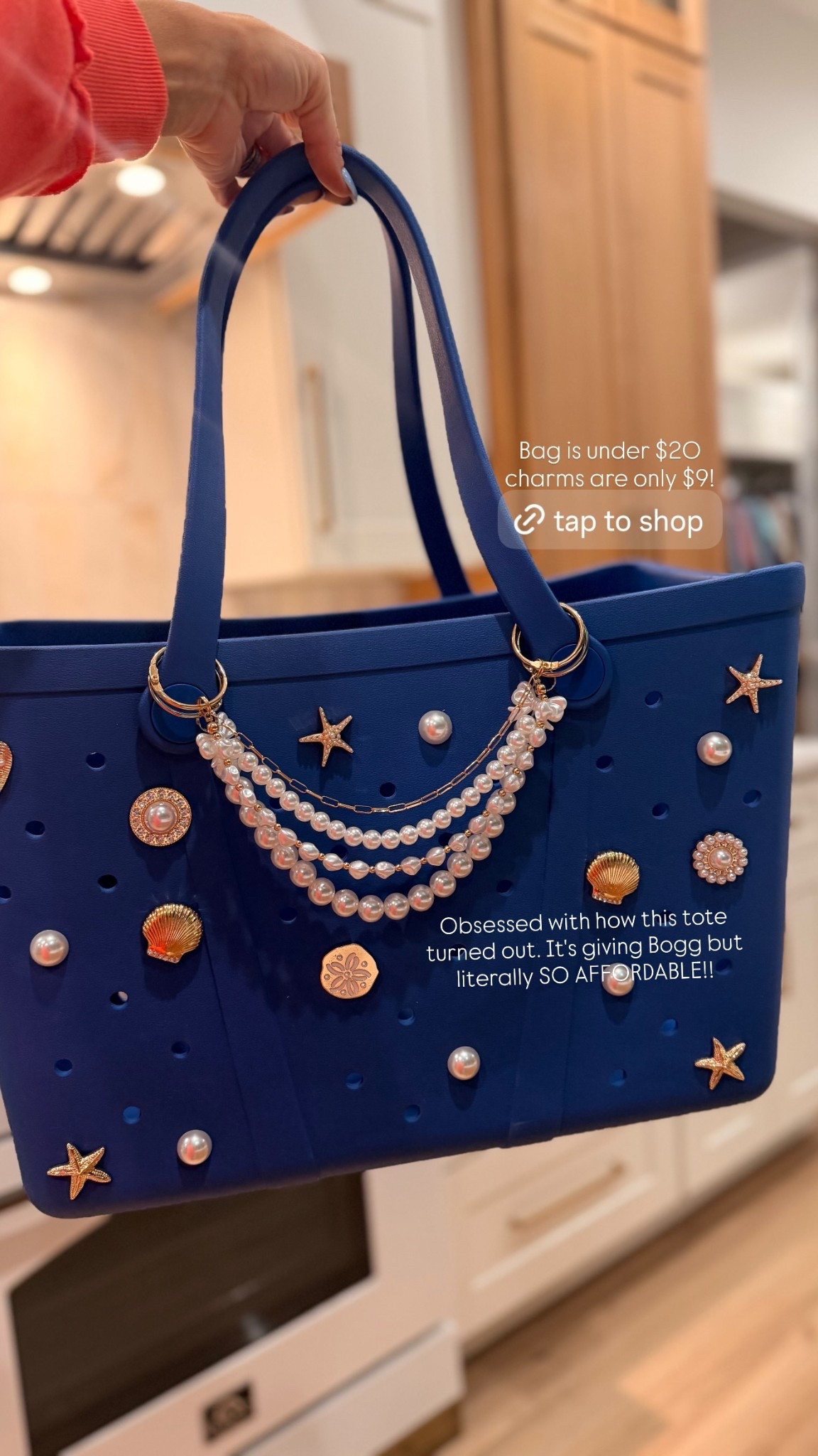Obsessed with how this tote turned out. It's giving Bogg but literally SO AFFORDABLE!! Bag is under $20 
charms are only $9!