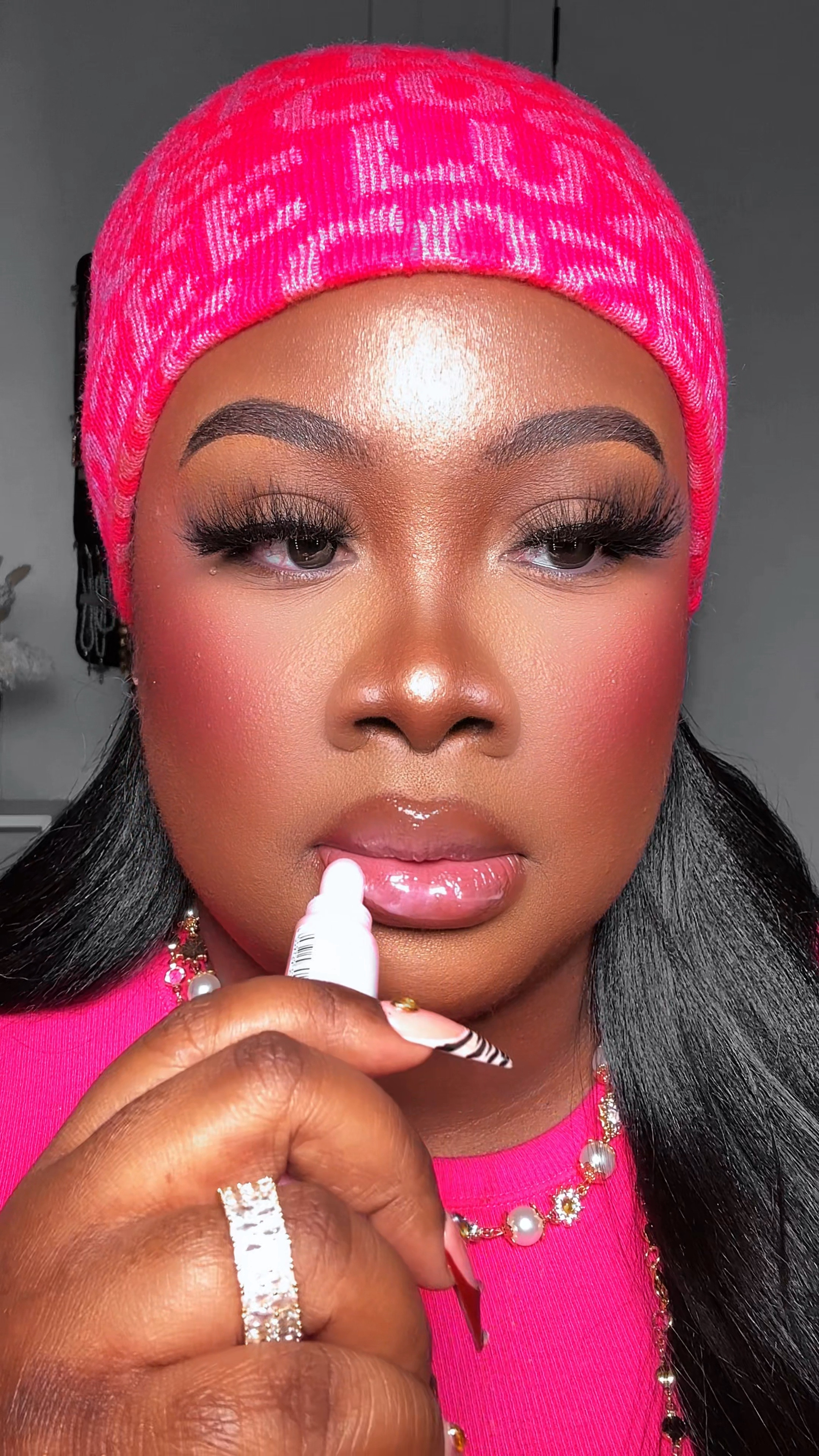 who else loves a soft pinky gloss lip !? 💖🤞🏾🤭 me and this lip combo locked 🔐 in

#LTKBeauty