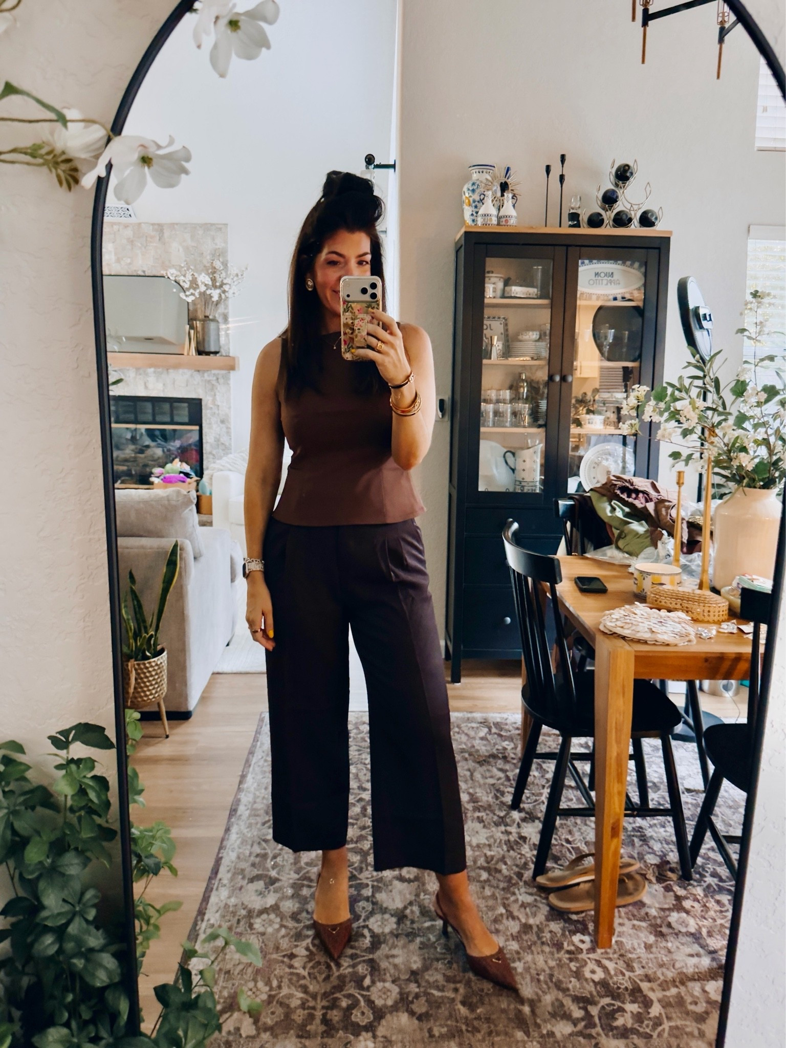 Work outfit of the day
In a medium tailored top
8 cropped trouser

#LTKTall #LTKMidsize #LTKWorkwear