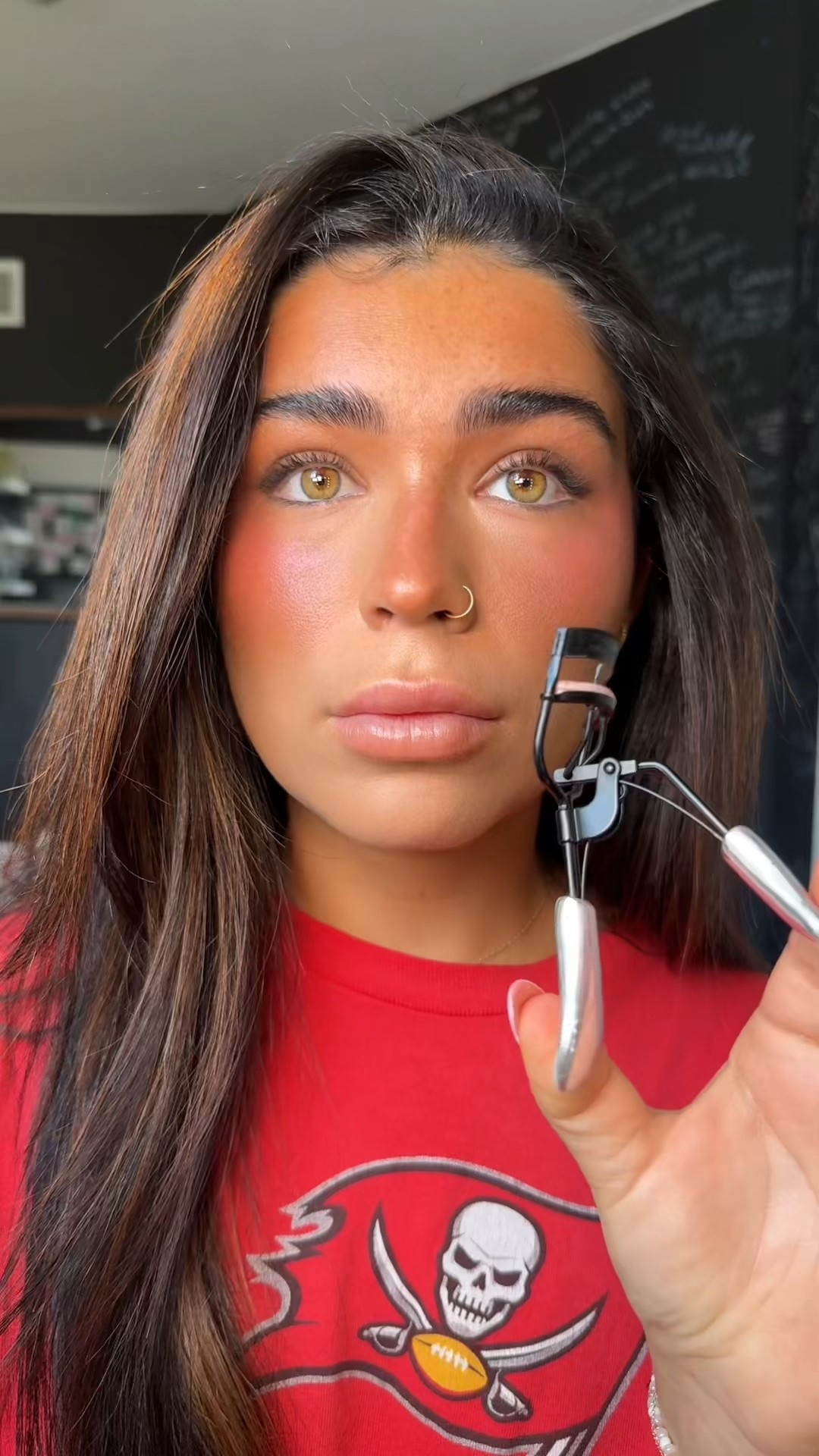 Full face of makeup used for this bombshell baddie makeup look 💅🪽

#LTKStyleTip #LTKFindsUnder50 #LTKBeauty