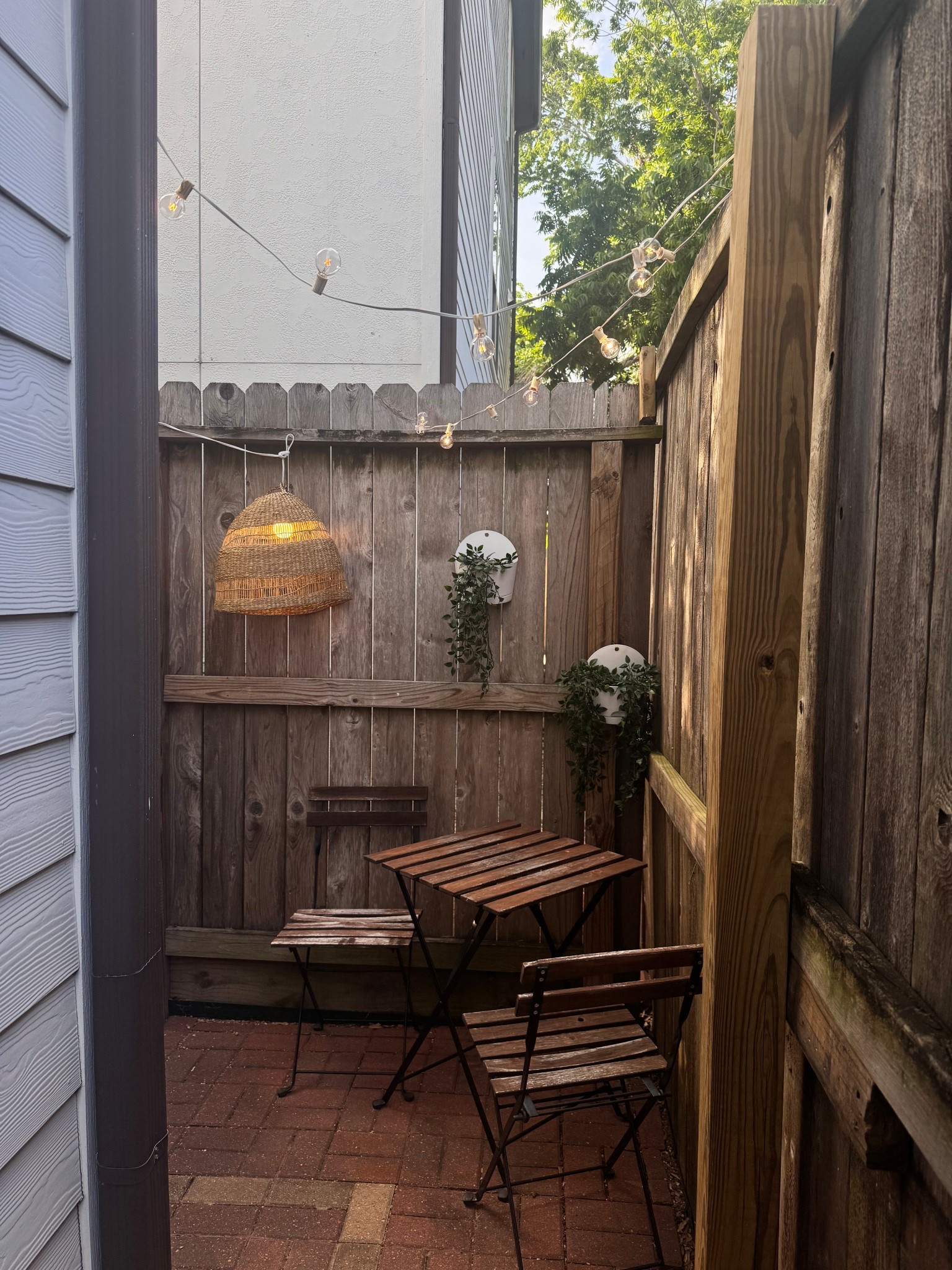 This is a space where you sip slowly, stay longer than planned, and romanticize your life—even if you’re just answering emails.

#LTKHome #LTKFindsUnder100