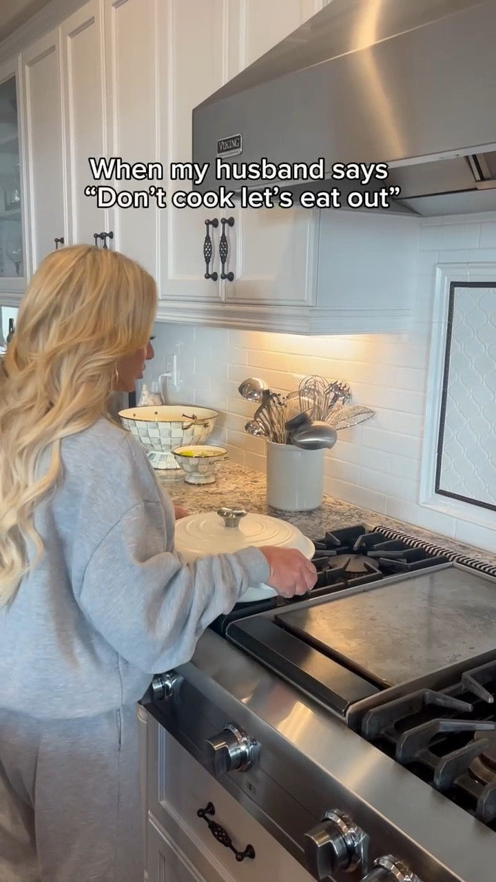 I love cooking...and I also love the days I don't have to.✨

But, here are my favorite cookware 💖

#momlife #kitchen #cooking #cookware

#LTKHome #LTKmomlife #LTKdayinmylife