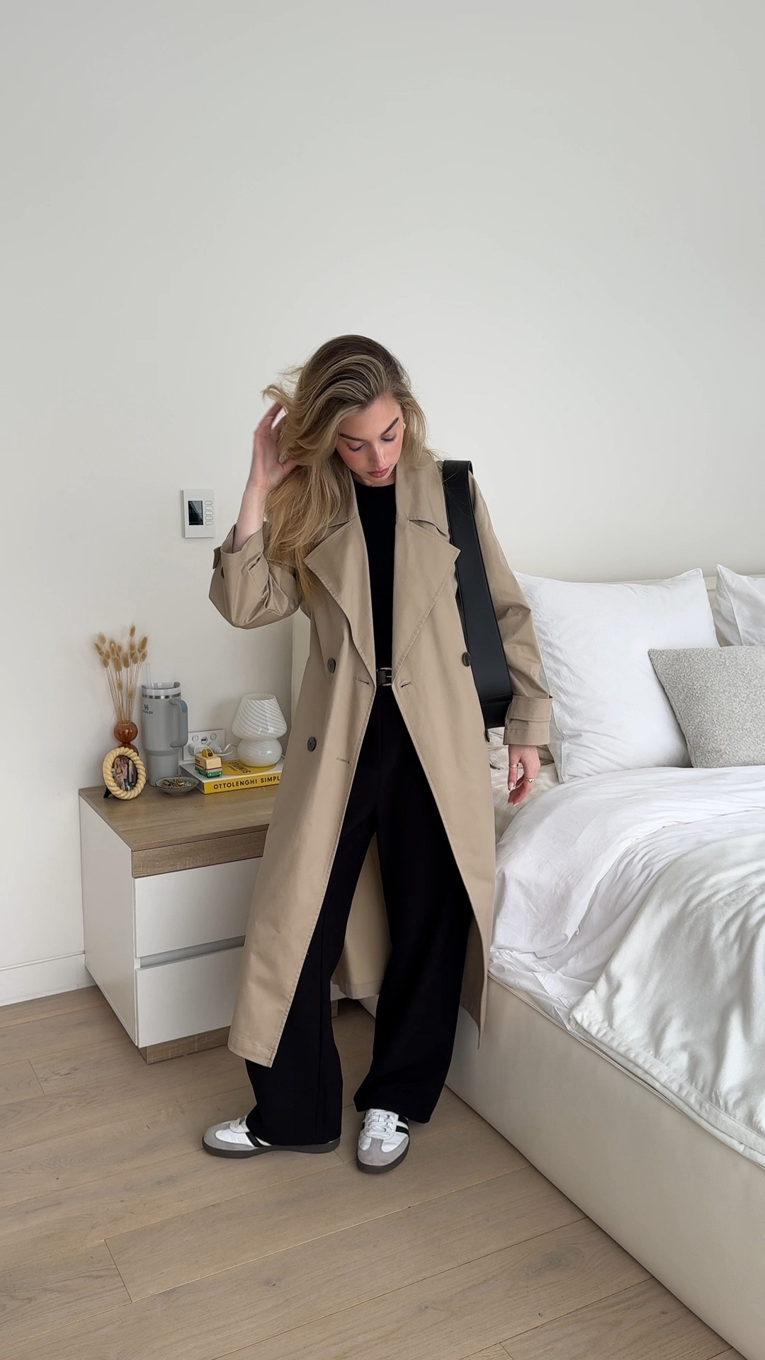 Simple trench outfit

Pants are old from the iconic, trench is old Zara, bag is old glassons and belt is coach. I’ve attached super similar alternatives for you guys to recreate this look🫶🏼

#LTKshoecrush #LTKstyletip #LTKworkwear