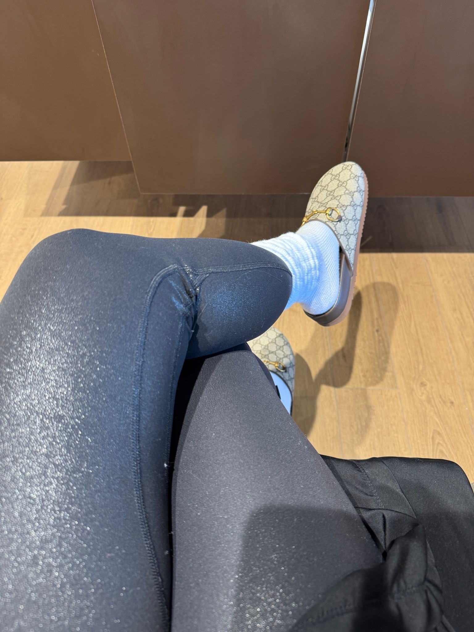 Gucci clogs tts!
Gift idea 
Align leggings 
OOTD 

#LTKootd #LTKGiftGuide #LTKFindsUnder100