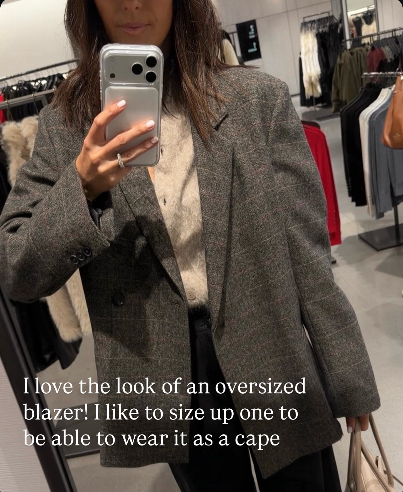 Popped into Zara… here’s what caught my eye!🙌🏼❤️

#LTKSeasonal #LTKootd #LTKgrwm