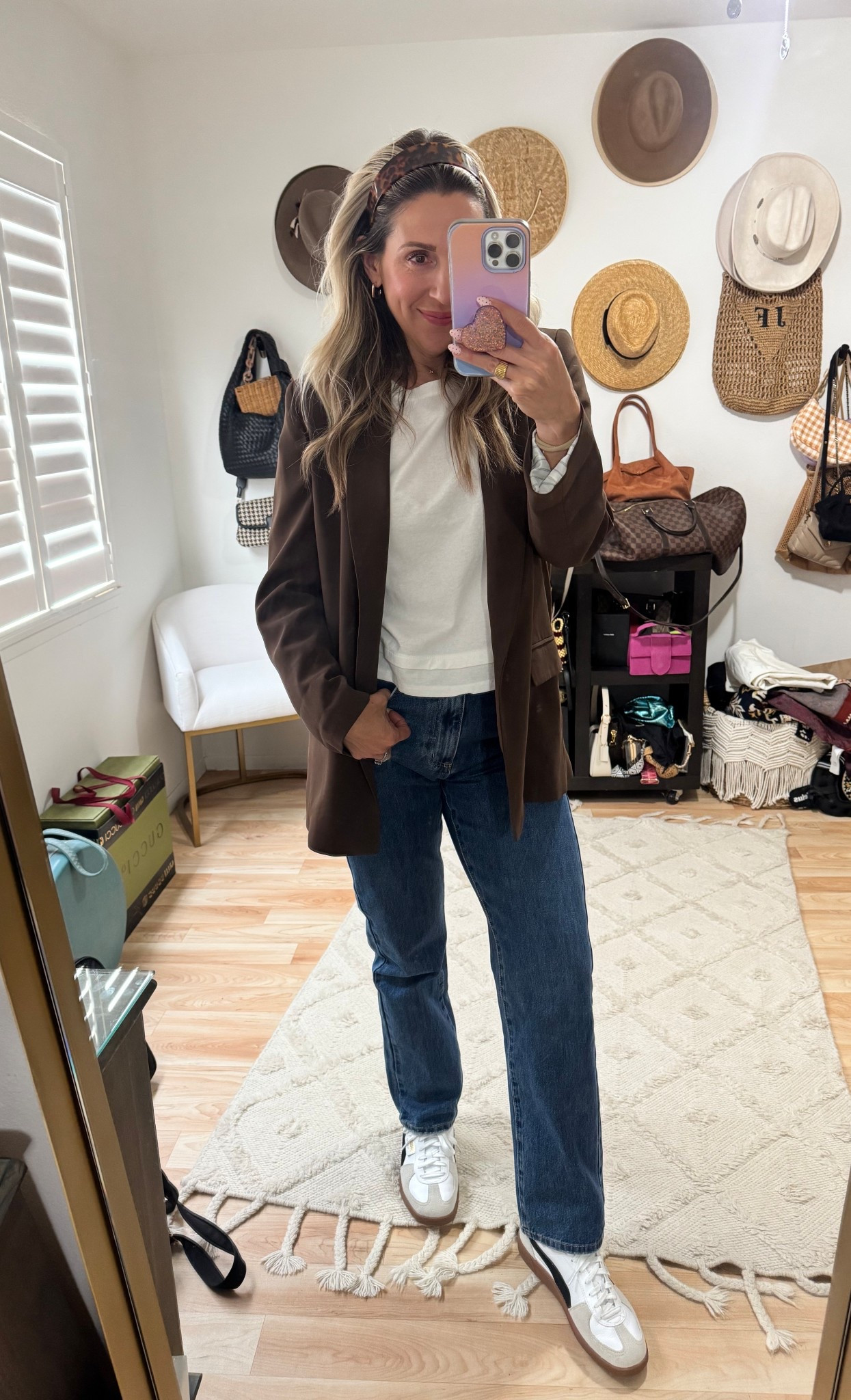 Love that headbands are back 🙏🏻 Paired this cute brown blazer with some loose Bayse jeans and a simple white tee for a girls movie date 🍿🎥 

#LTKOver40 #LTKootd #LTKWorkwear