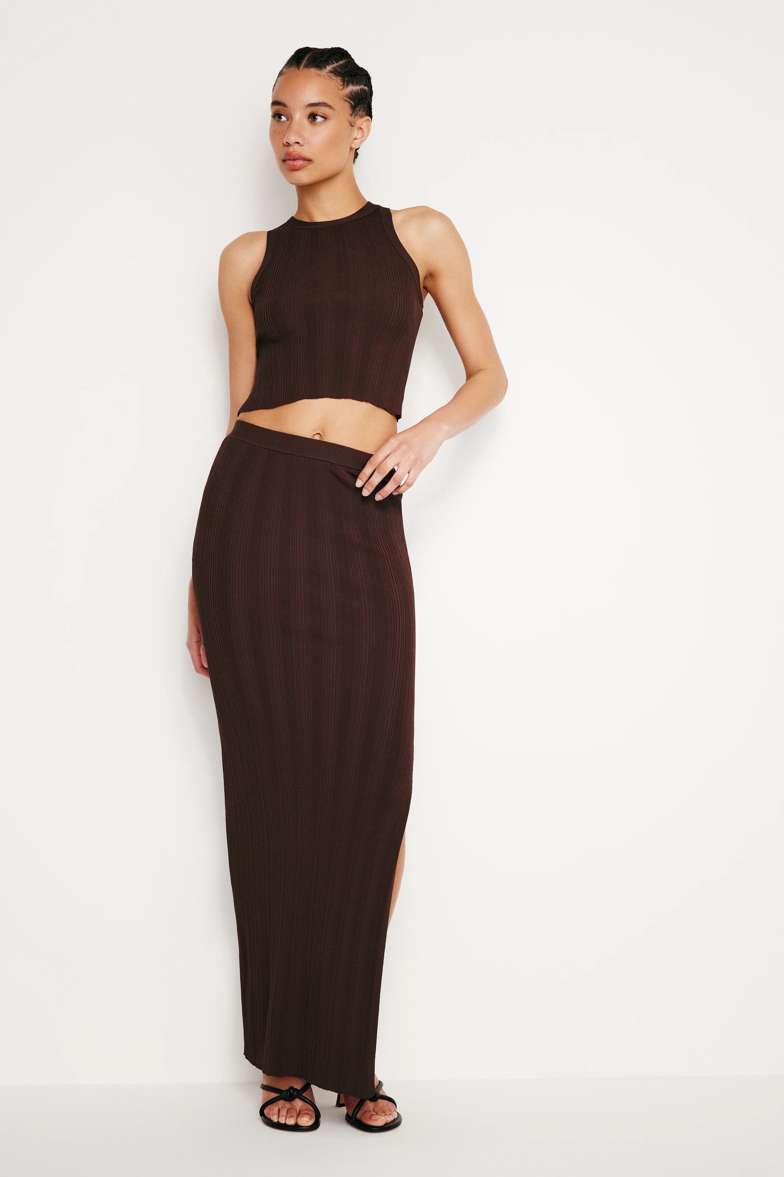 RIBBED KNIT CROPPED TANK TOP | Good American