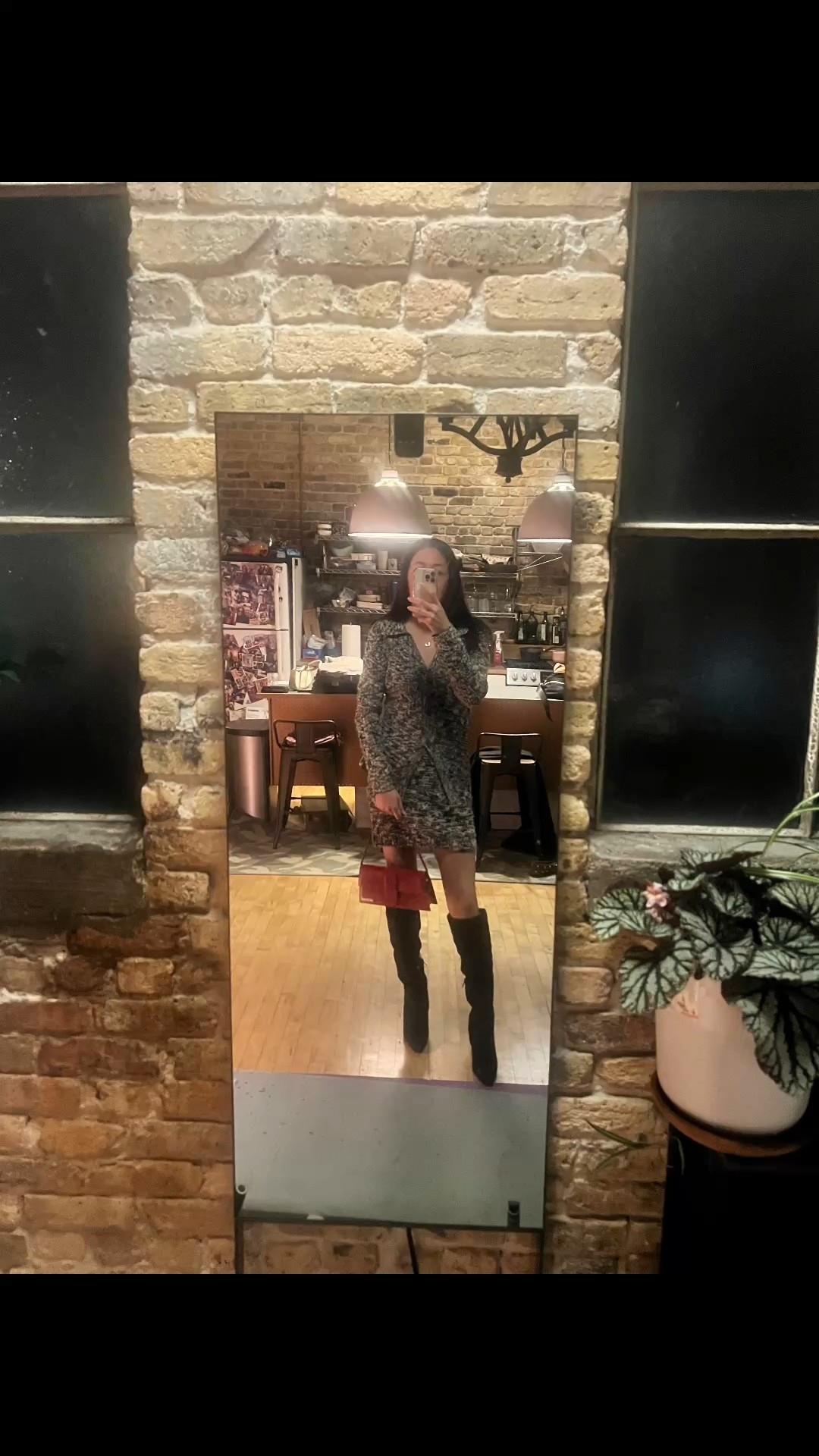 Old H&M set, new dining experience #ootd #over40 #fallfashion #outfitinspo #highlow #chicago

#LTKOver40 #LTKfoodie #LTKootd