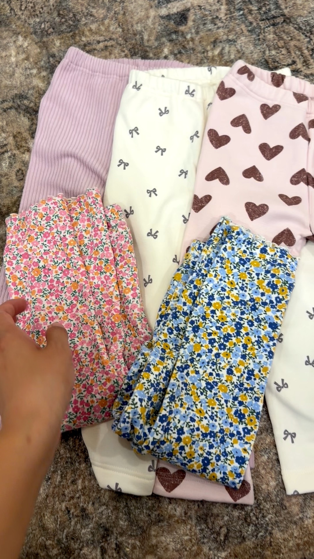 Cute warm leggings for cyber Monday! $9-12 each only! 👏🏻

#LTKootd #LTKCyberWeek #LTKHoliday