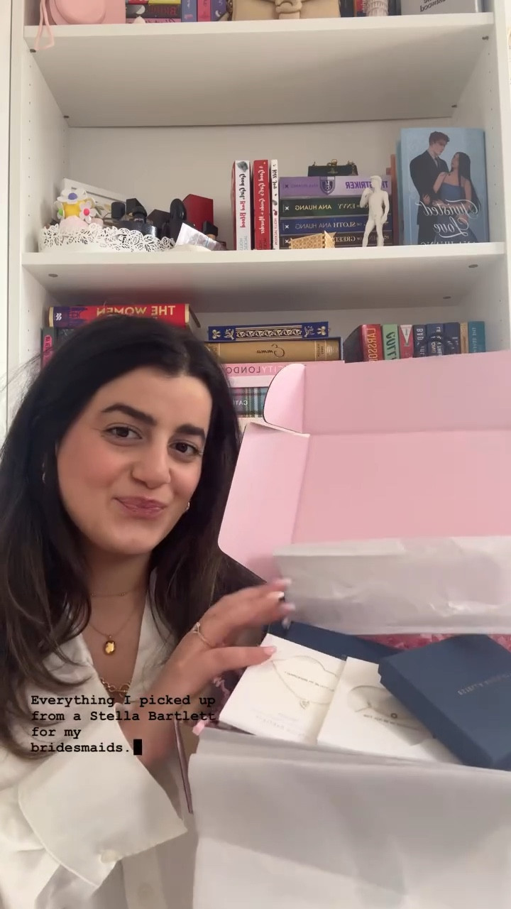 bridal PSA: estella bartlett have the cutest jewellery for your bridesmaids 🫶🏻 @estellabartlett #loveeb #bridesmaidproposal #bridetobe #2025bride #weddingcontent

#LTKeurope #LTKstyletip #LTKwedding