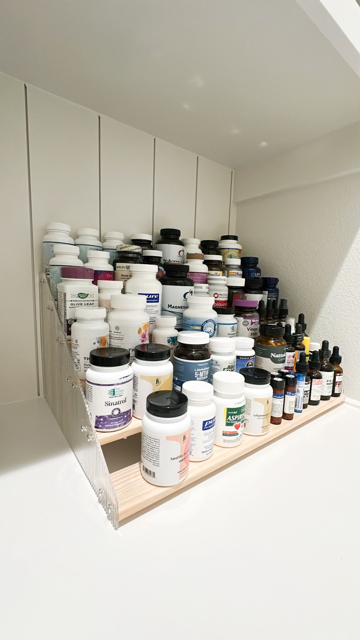 Acrylic / Wood supplement organizer from Amazonn

#LTKHome #LTKFindsUnder100