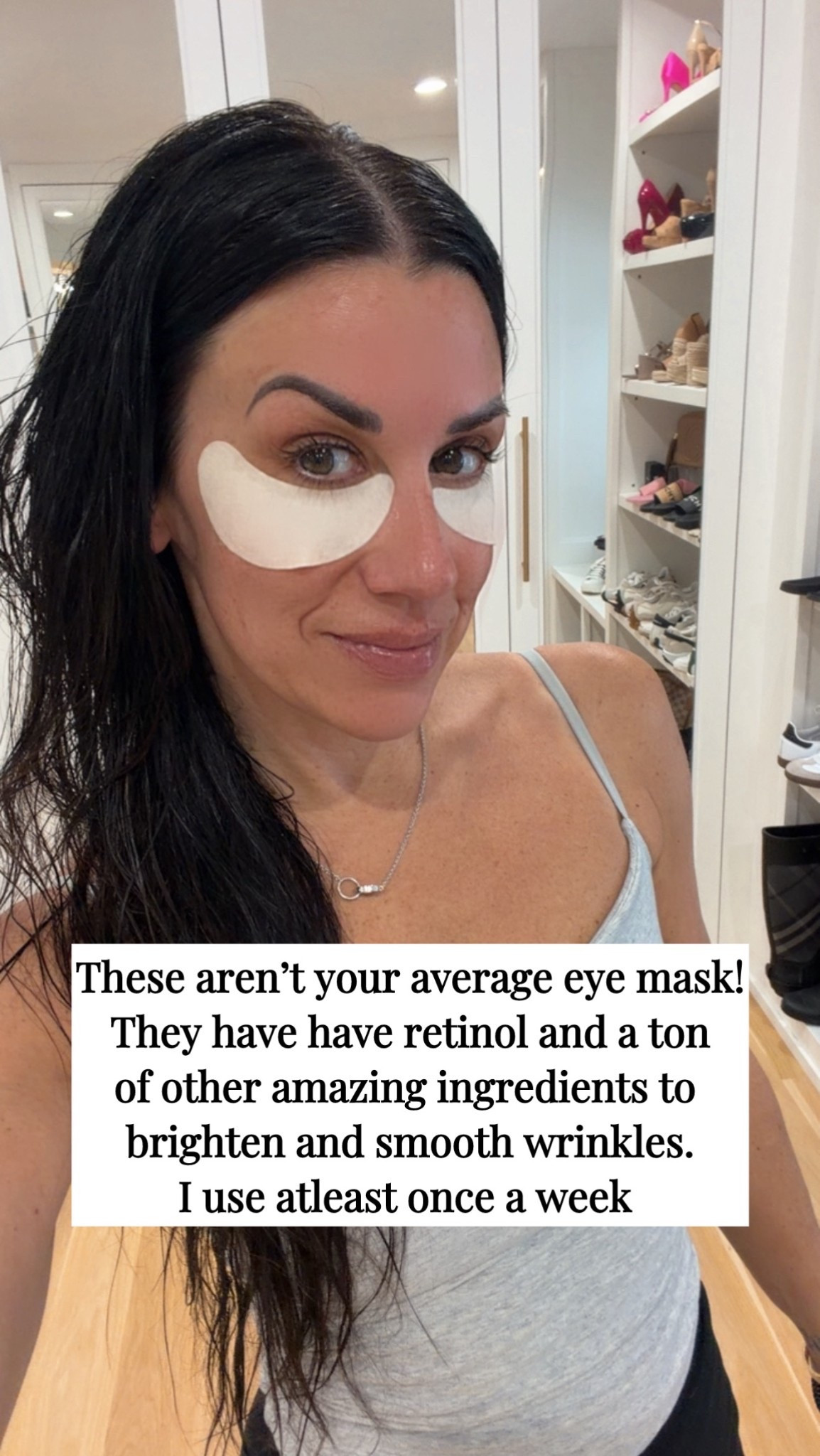 Brightening eye masks 