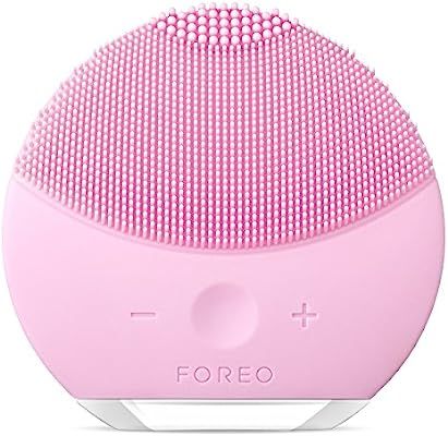 FOREO LUNA mini 2 Facial Cleansing Brush and Anti-aging Skin Care device made with Soft Silicone ... | Amazon (UK)