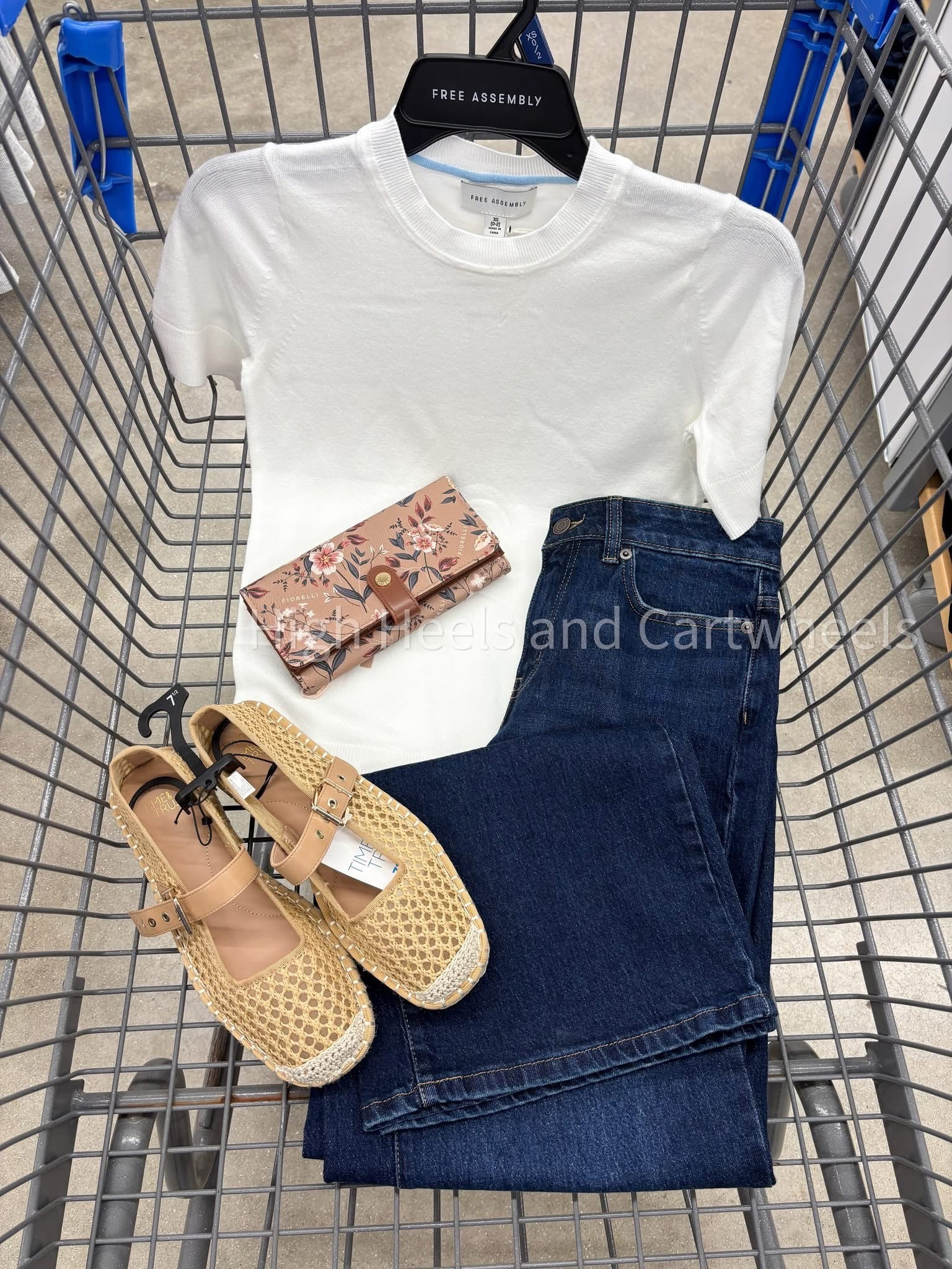 Love this look. Basic but clean.