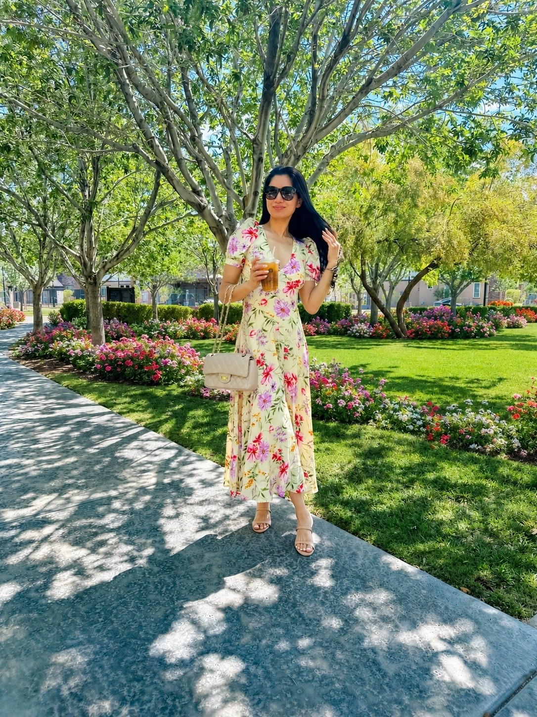 Floral all the reasons 🌼 use code VIP40 for 40% off my dress!

#LTKootd #LTKSeasonal
