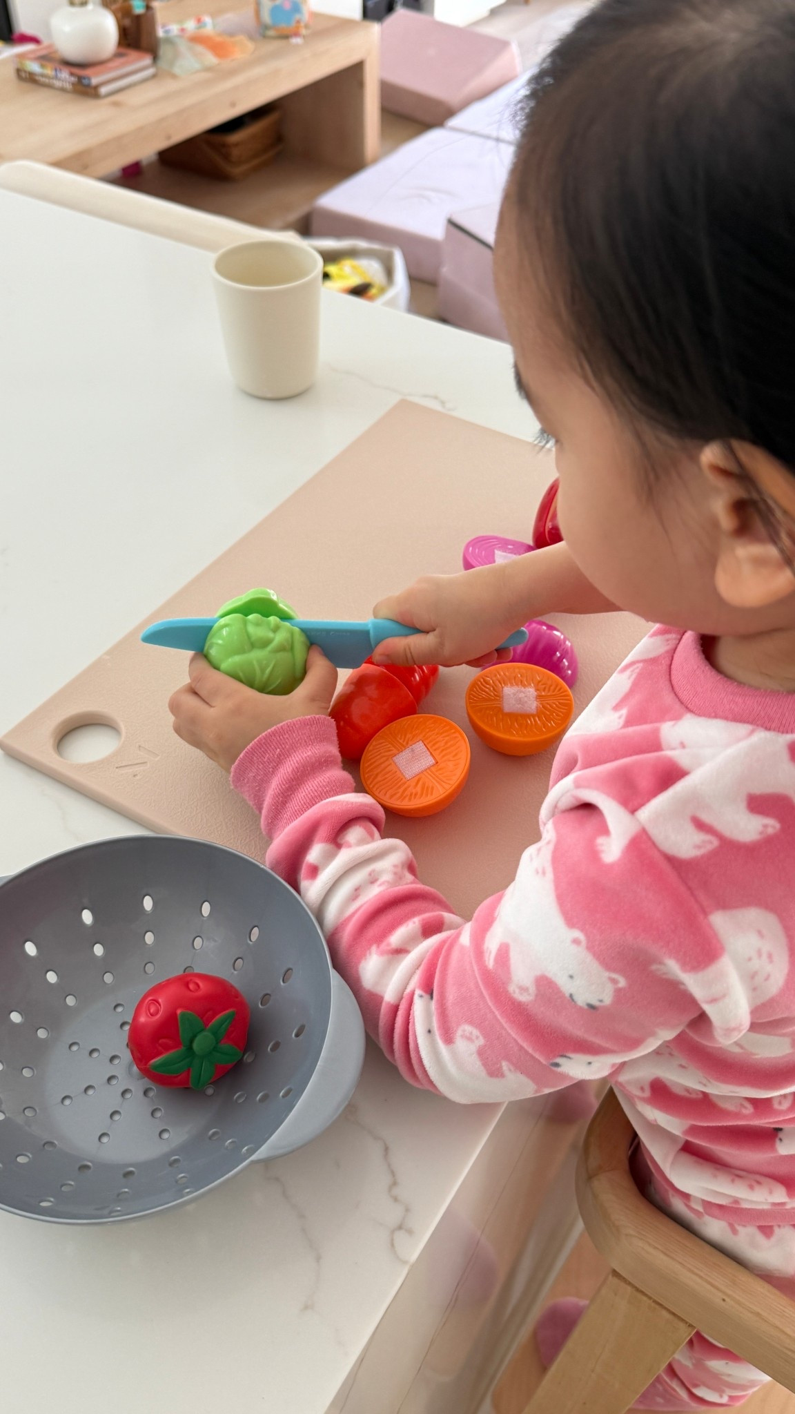 i love this fruit and veggies chopping set! #toddlertoys #toddlerkitchen #toddlermom 

#LTKBaby #LTKHome #LTKKids