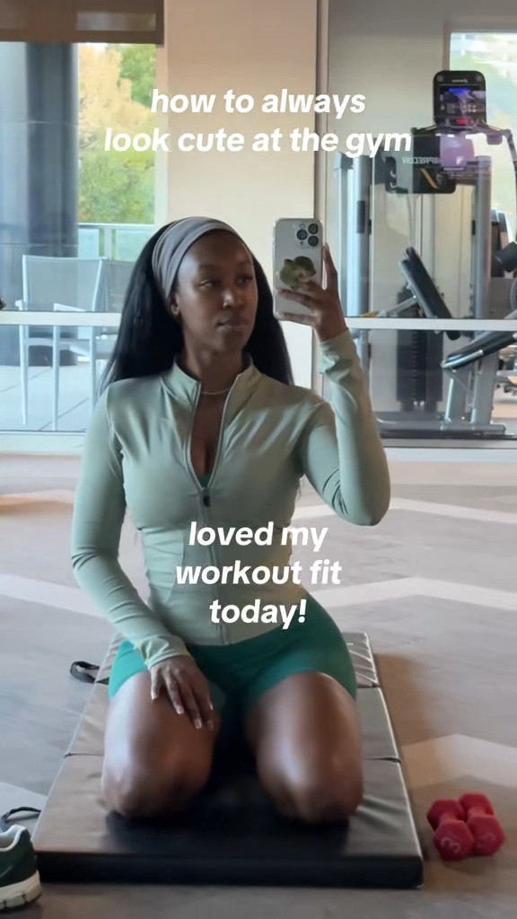 How to always look cute at the gym.

Style tip: Mix your sets in complementary or contrasting colors!

#LTKActive #LTKU #LTKSeasonal