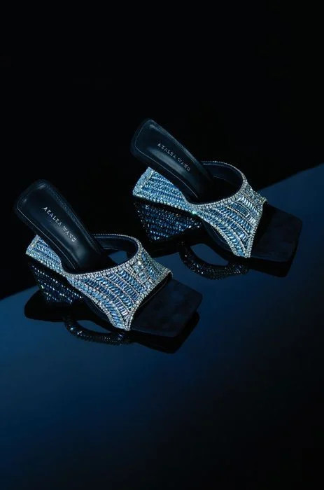 AZALEA WANG BESIMA SILVER EMBELLISHED WEDGE SANDAL | AKIRA