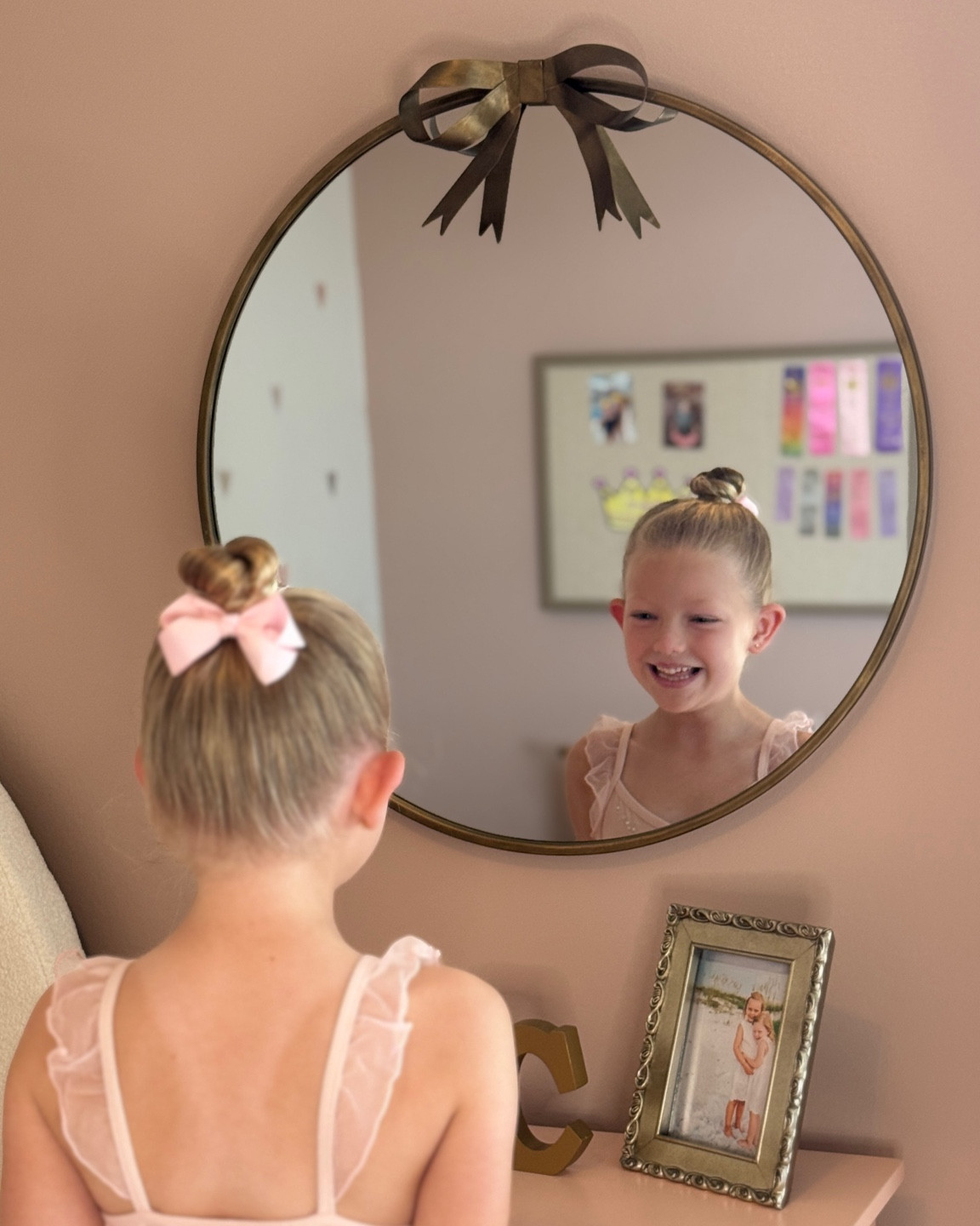 Décor Days is HERE! 
Shop The @homedepot Décor Days Event 10/3-10/7 for all your home decor needs! #ad #TheHomeDepotPartner #TheHomeDepot

I found the cutest decor pieces for my daughter’s bedroom makeover! I absolutely love the brass mirror with bow detail, the scallop shelves and the wood framed linen pin board to display all of her ribbons and momentous 🪞 🎀 🩰🥉 

Comment DECOR for a direct link sent to your DMs or shop this post by following my shop @modernfarmhouse_ohio on the @shop.ltk app https://liketk.it/4S4UO #liketkit 

brass bow mirror 
linen & wood frame pin board 
scallop shelves 
woven baskets 


#LTKFindsUnder100 #LTKKids #LTKHome