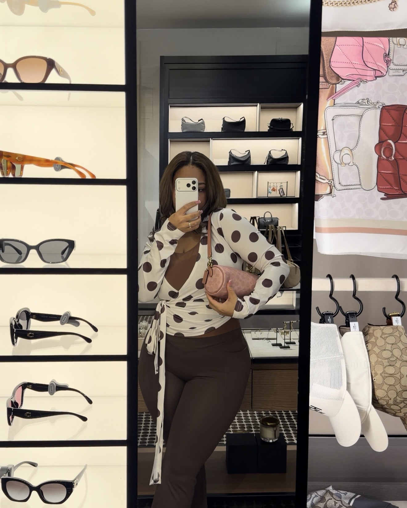 Polka Dot Top 🤎

#LTKmomlife #LTKActive #LTKootd