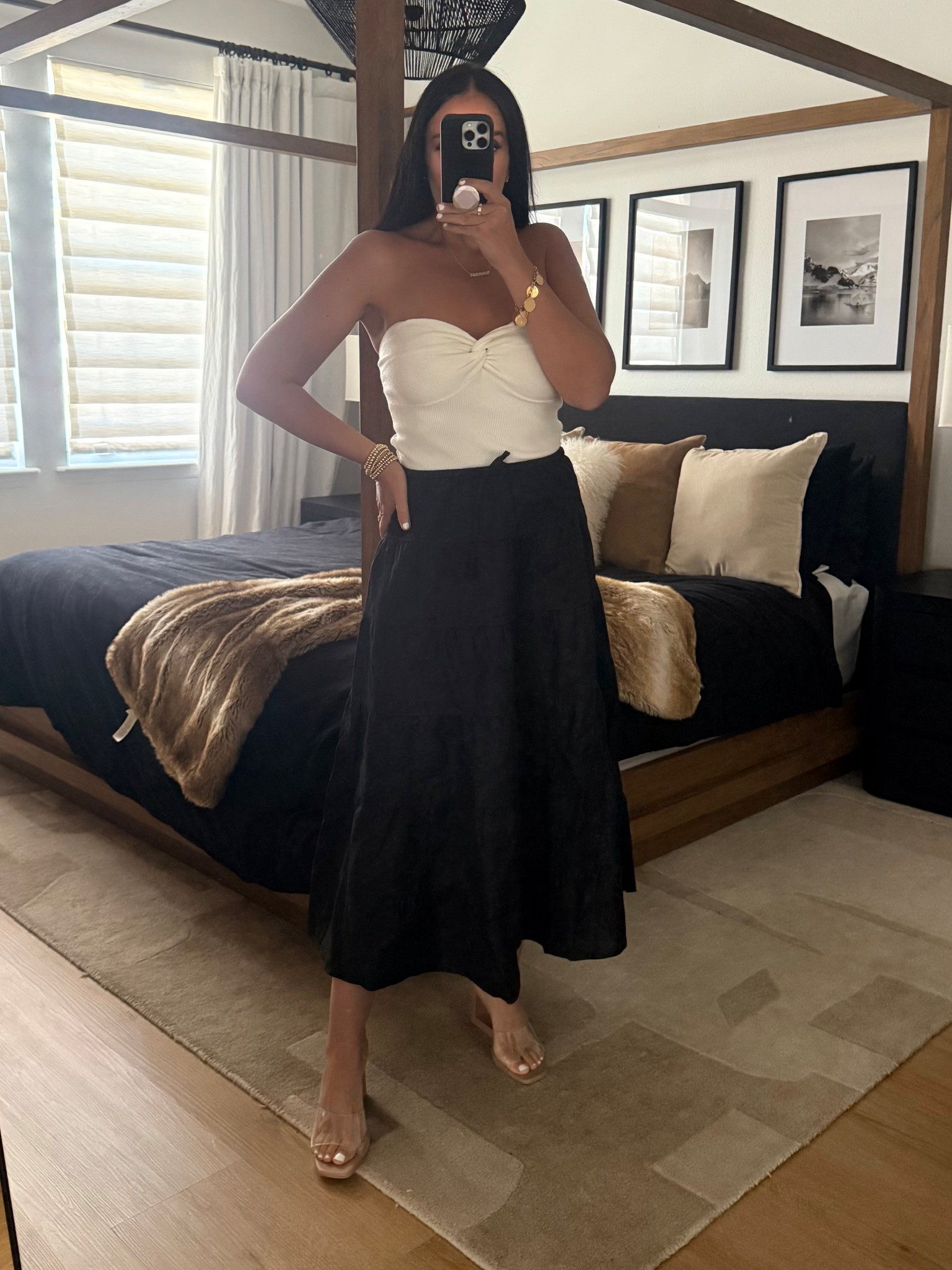 Wilfred Bouquet Linen Skirt wearing size 4. Strapless Sleeveless Tank Top wearing size medium.
