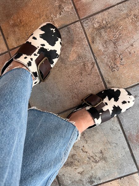 How cute are these cow print clogs? Obsessed! 

#LTKSeasonal