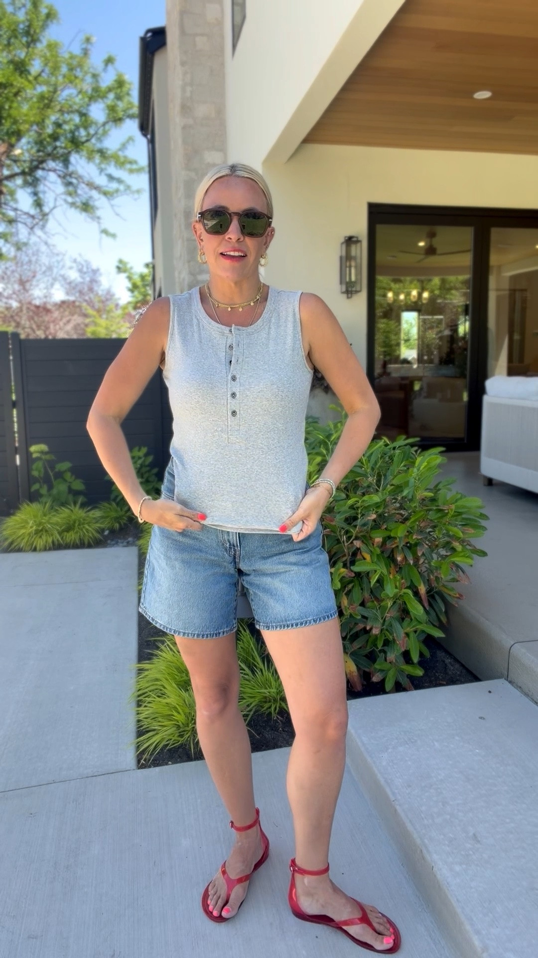 This tank is the best!

#LTKootd #LTKgrwm #LTKmomlife