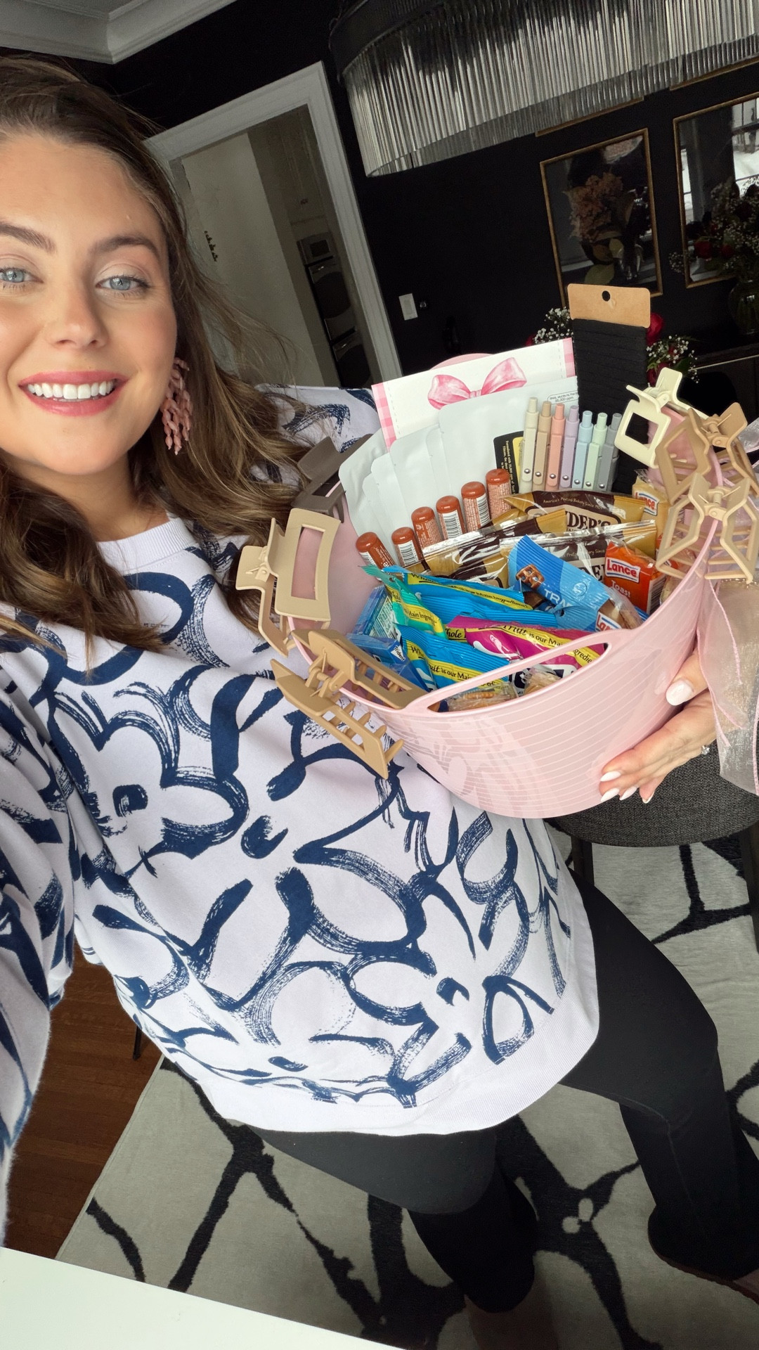 Nurse basket idea! Wearing size 2X in crewneck & XL in leggings. 

#LTKmomlife #LTKstorytime #LTKBaby