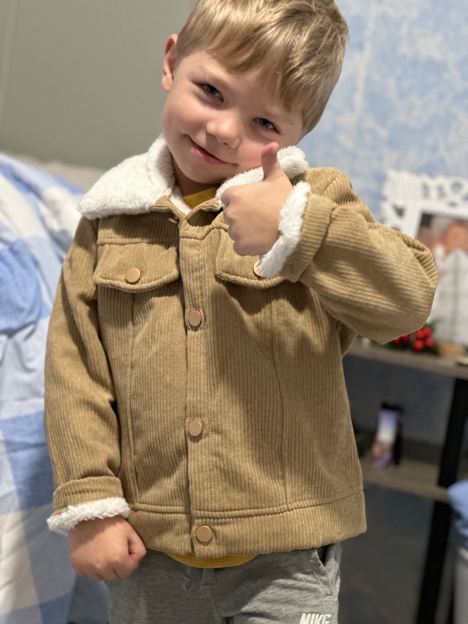 When your little gives the outfit a thumbs up 👍🏼🤍
Sharing this cozy jacket we’ve been reaching for nonstop.

#LTKKids #LTKSeasonal #LTKFindsUnder50