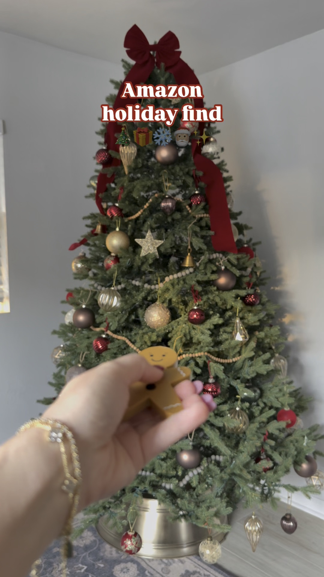 Christmas gingerbread clicker!! Makes turning your Christmas tree on and off super easy and cute! 

#LTKSeasonal #LTKHome #LTKHoliday