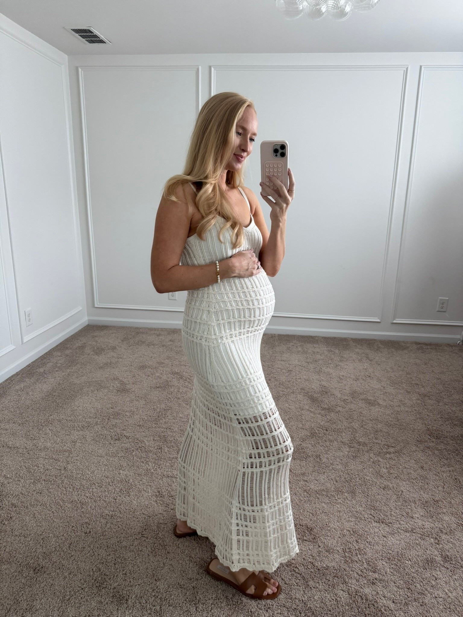 The perfect summer dress! It is so soft and bump friendly. I took it with me to the beach. Wearing size small. Summer dresses // beach dresses // vacation dresses // resortwear // bump friendly dresses // crochet knit dresses 


#LTKSeasonal #LTKTravel #LTKBump