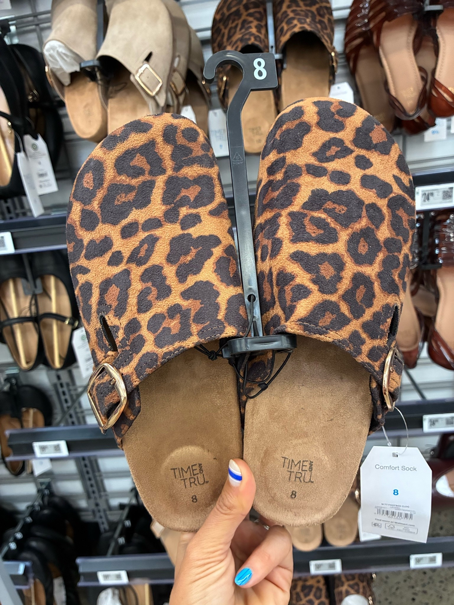Leopard print clogs?! Yes please! 😍

#LTKdayinmylife #LTKSeasonal