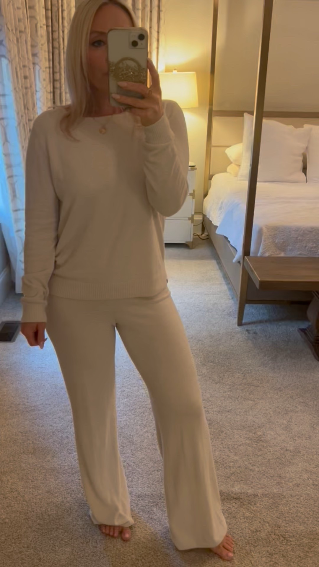 This set is like wearing a blanket. Wearing an XS. 