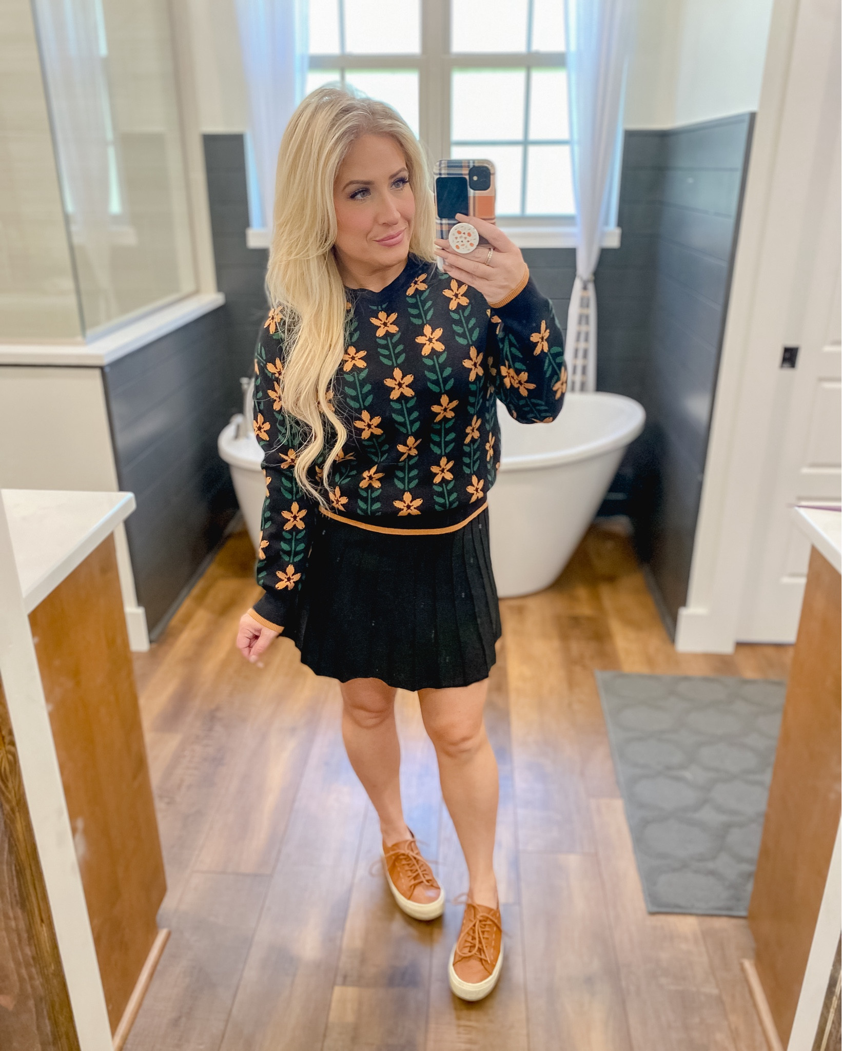 Runs tts. Comes in additional colors. Great quality! 

#LTKOver40 #LTKPetite #LTKSeasonal