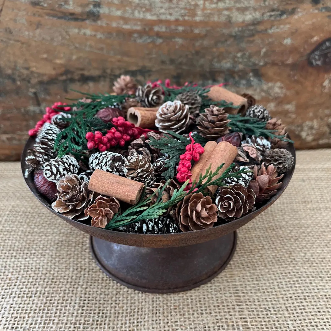 Christmas Time Potpourri. Assorted Mini Pinecones, Rosehips, Cinnamon Chunks, Red Berries and Pre... | Etsy (US)