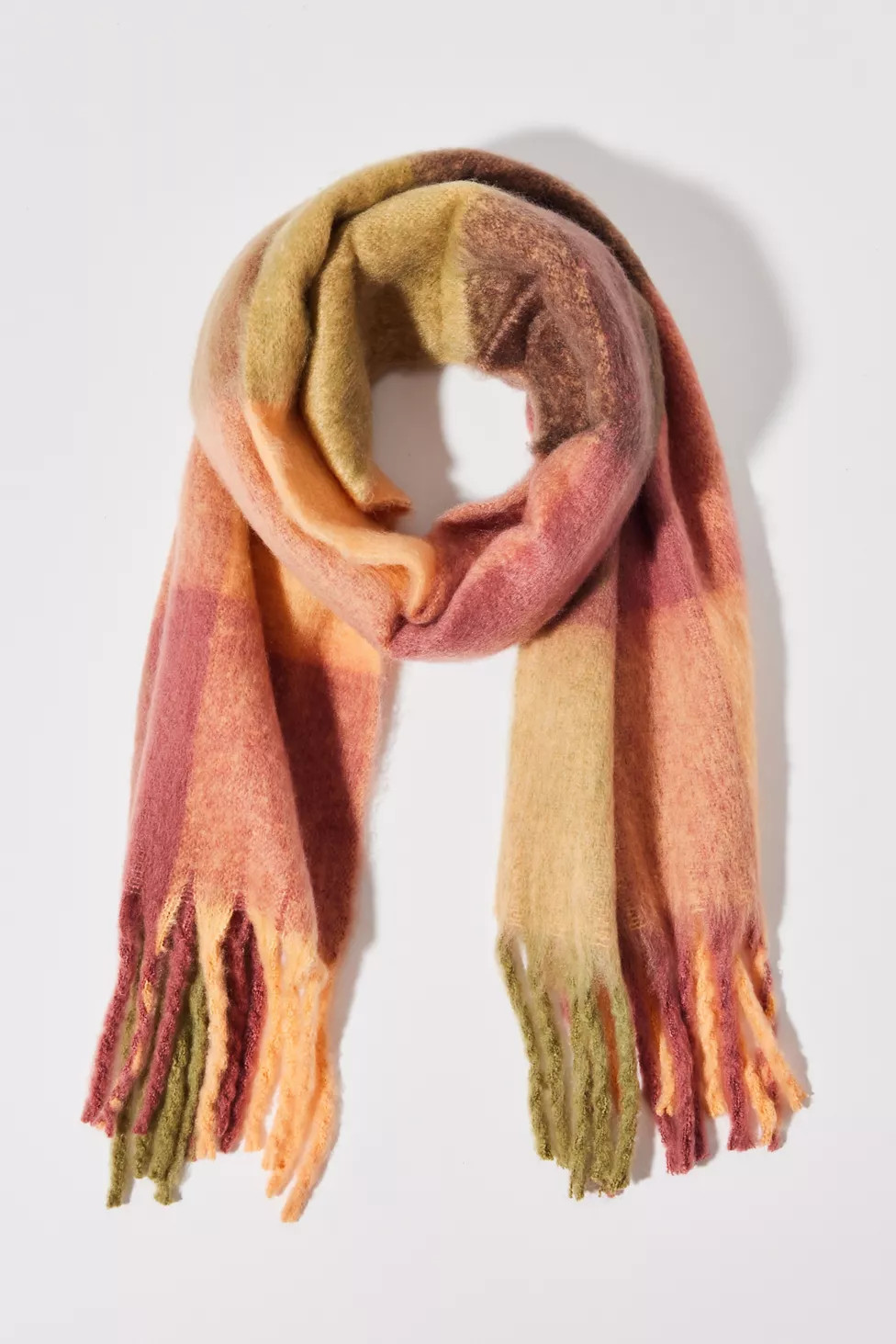 Plaid Woven Oversized Scarf | Urban Outfitters (US and RoW)