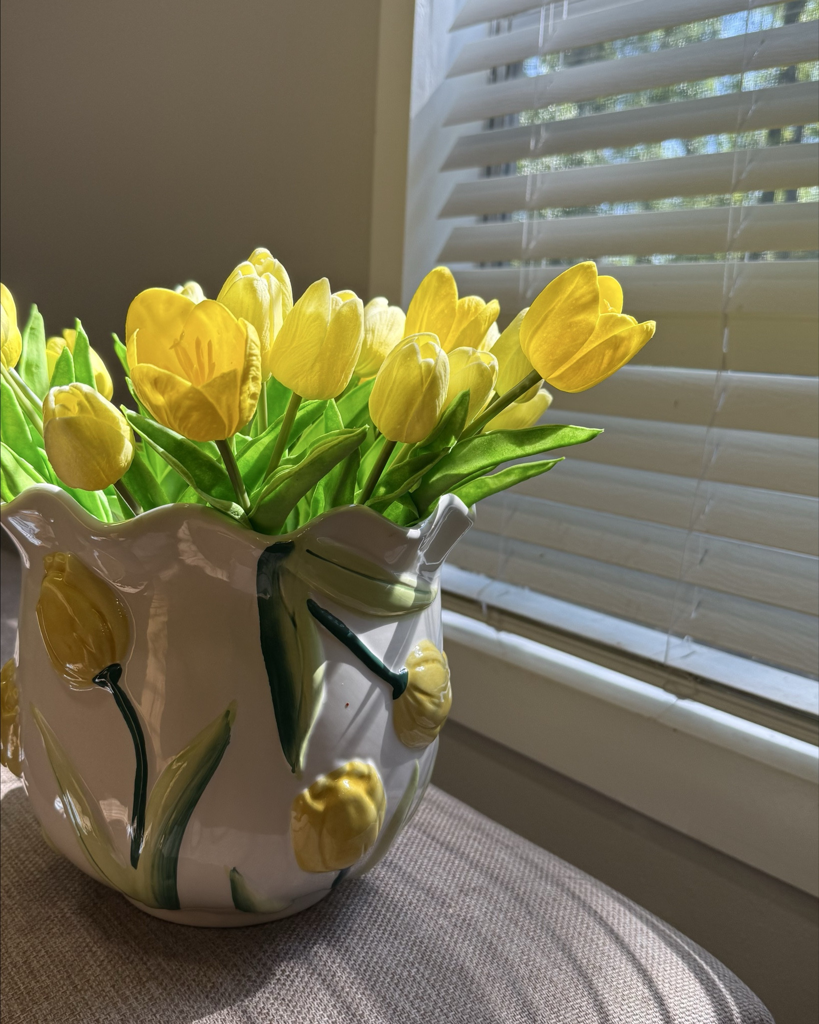 Forever 'fresh’ flowers on my counter for spring🌼🌷

#amazon #springdecor #florals

#LTKdayinmylife #LTKHome #LTKSeasonal