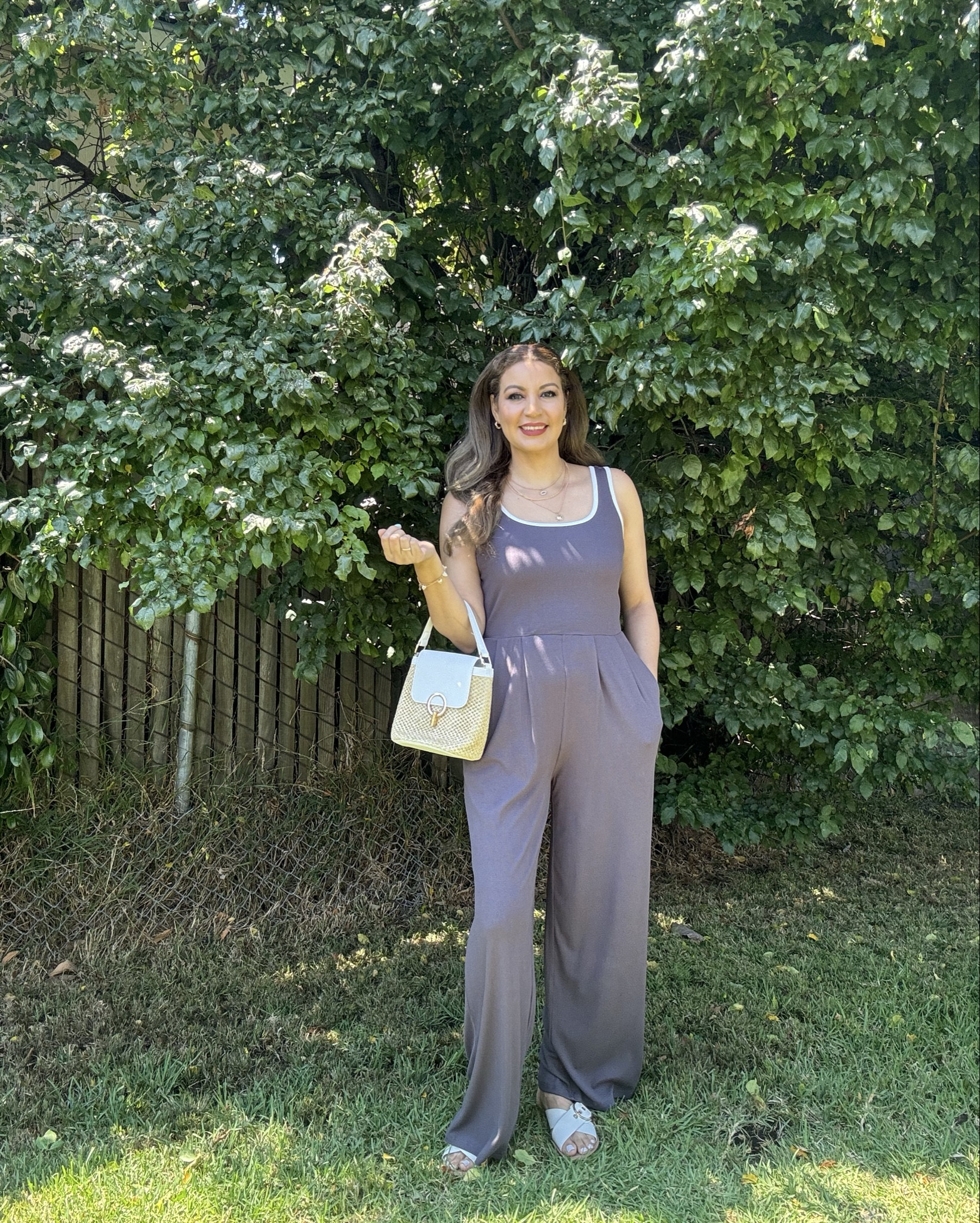 MEROKEETY Overol casual de verano para mujer, sin mangas, de punto acanalado, de una pieza, cuello redondo, pierna ancha

#LTKHoliday 

#LTKGiftGuide #LTKSeasonal